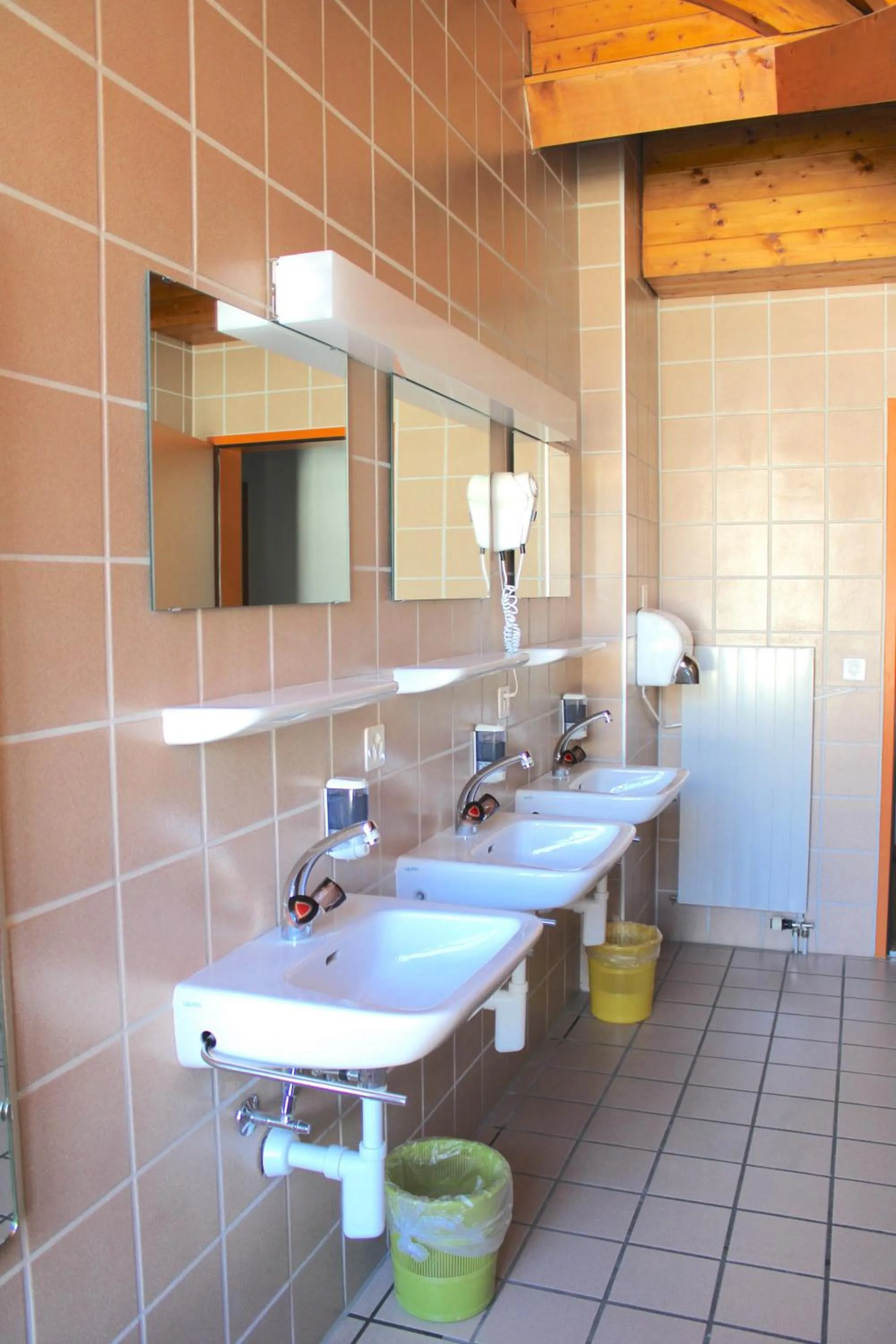 Toilet in Hotel & Bildungshaus St. Jodern