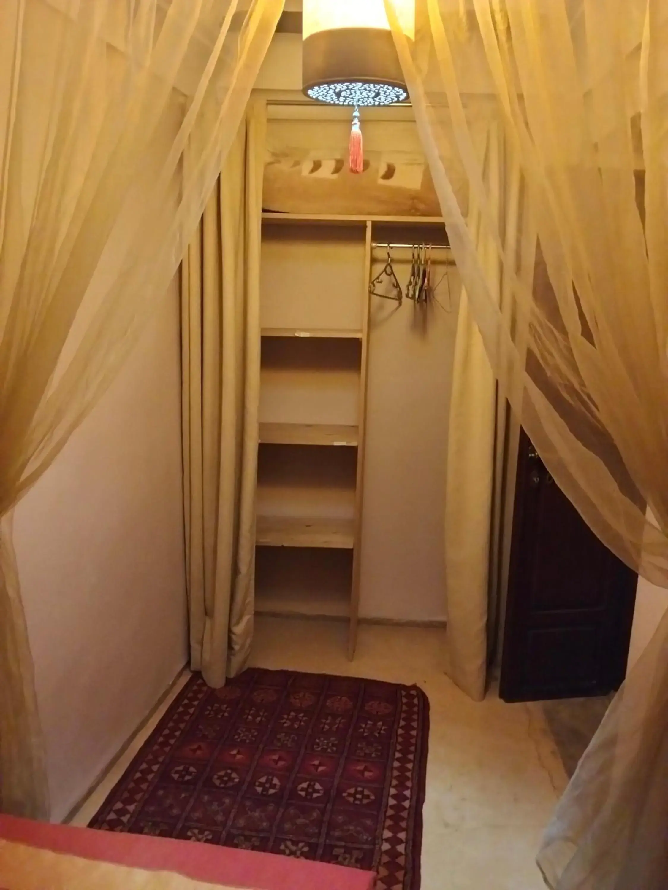 Small Single Room - single occupancy in Riad Ahlsouss Small Single Room - single occupancy in Riad Ahlsouss