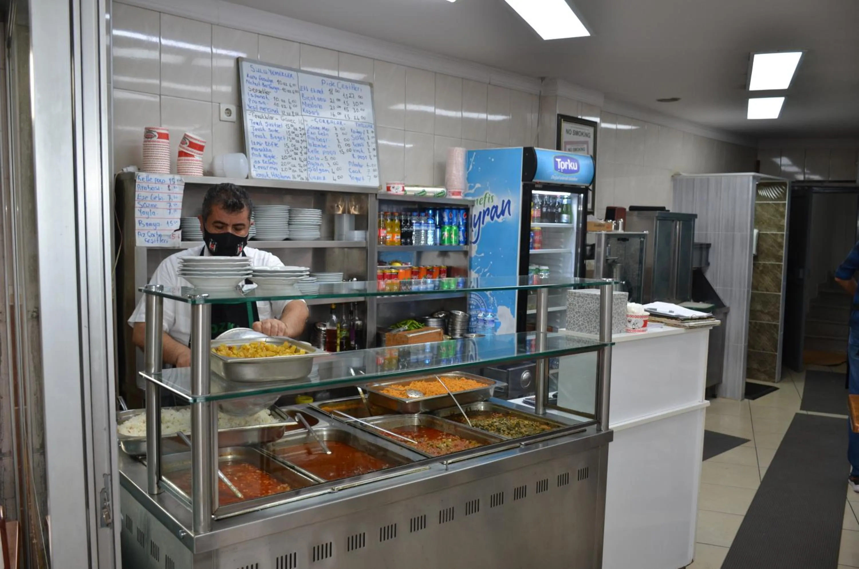 Restaurant/places to eat in Rodion Hotel