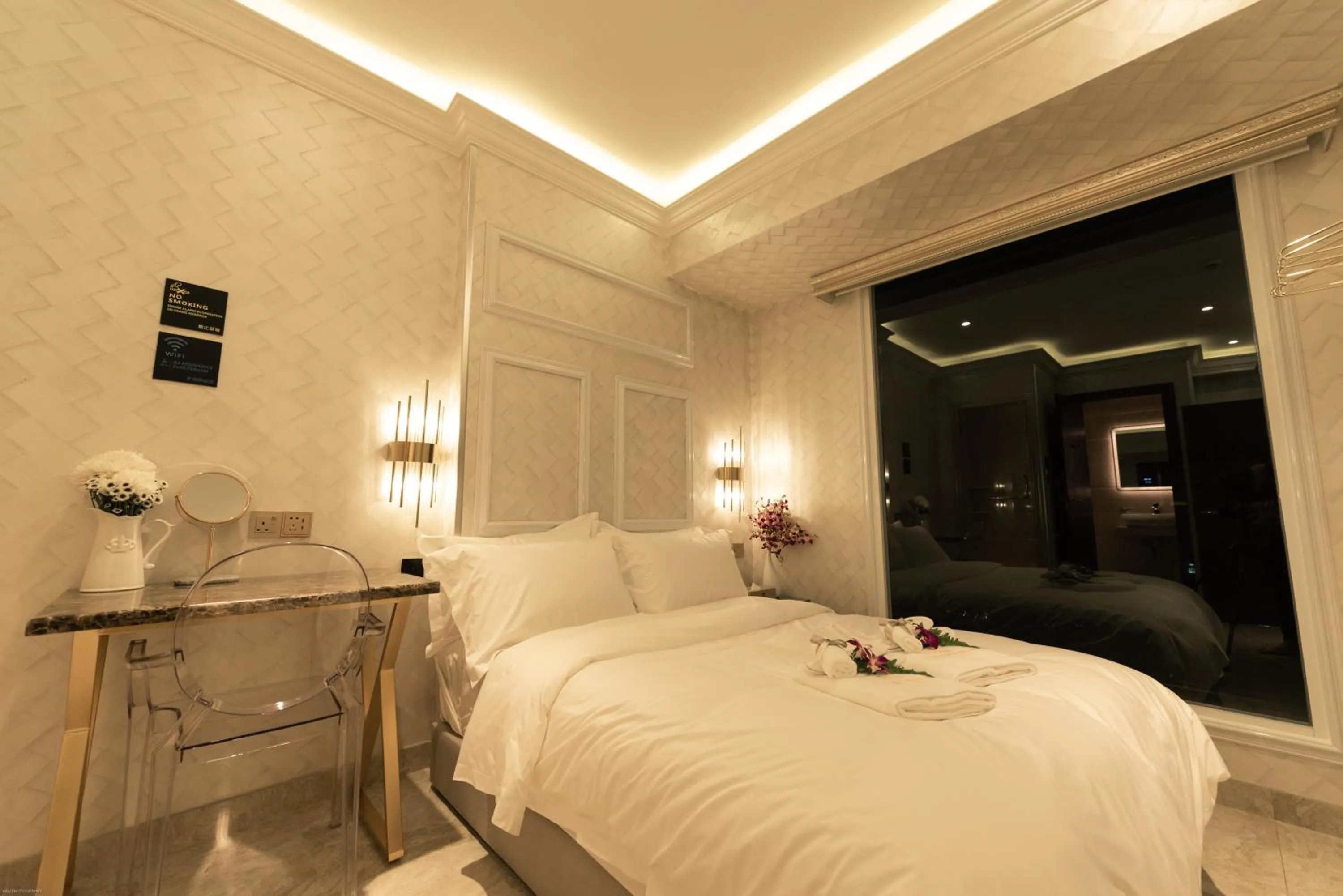 Bed in AJ Residence - Above Peppermint Asia City