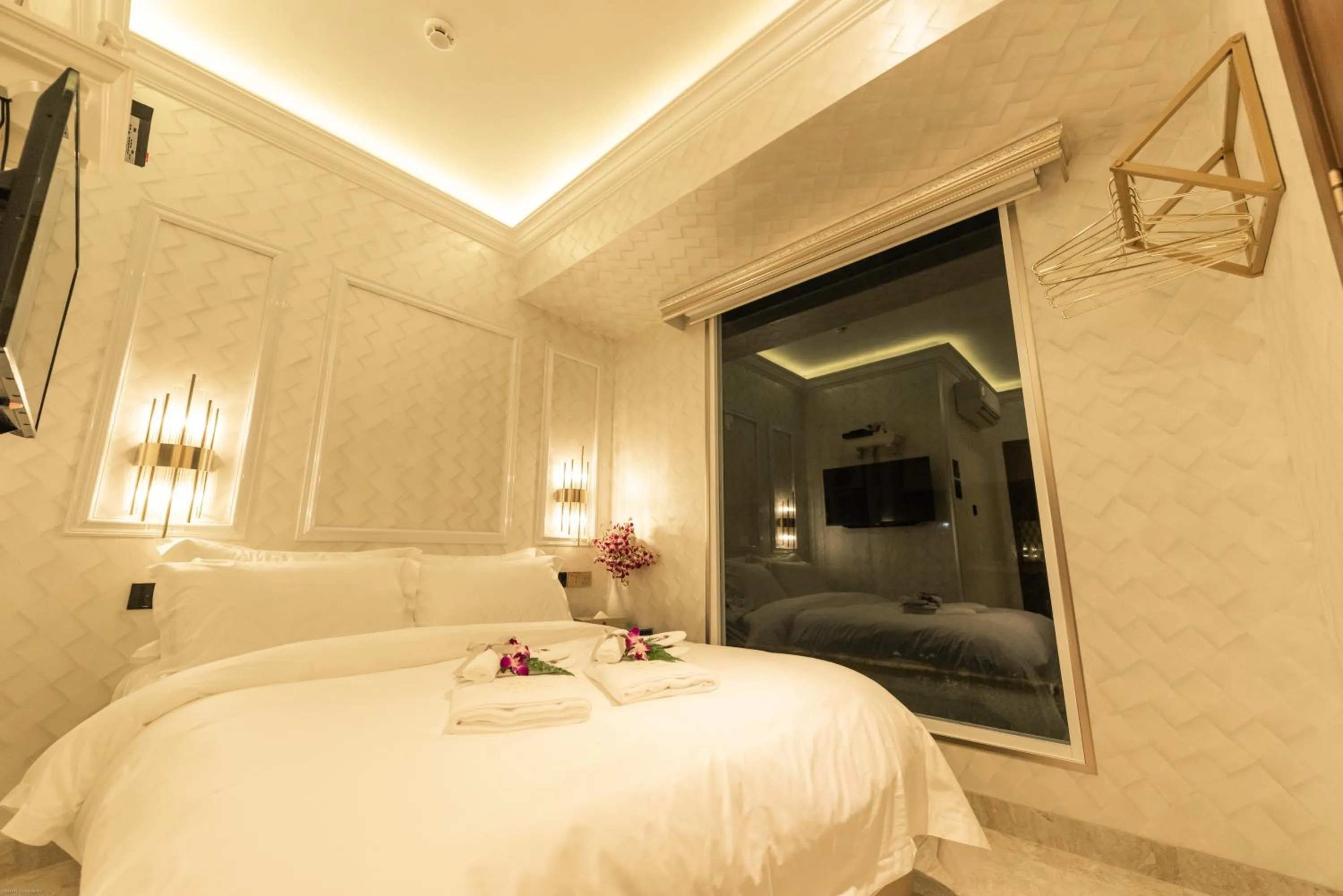 View (from property/room), Bed in AJ Residence - Above Peppermint Asia City