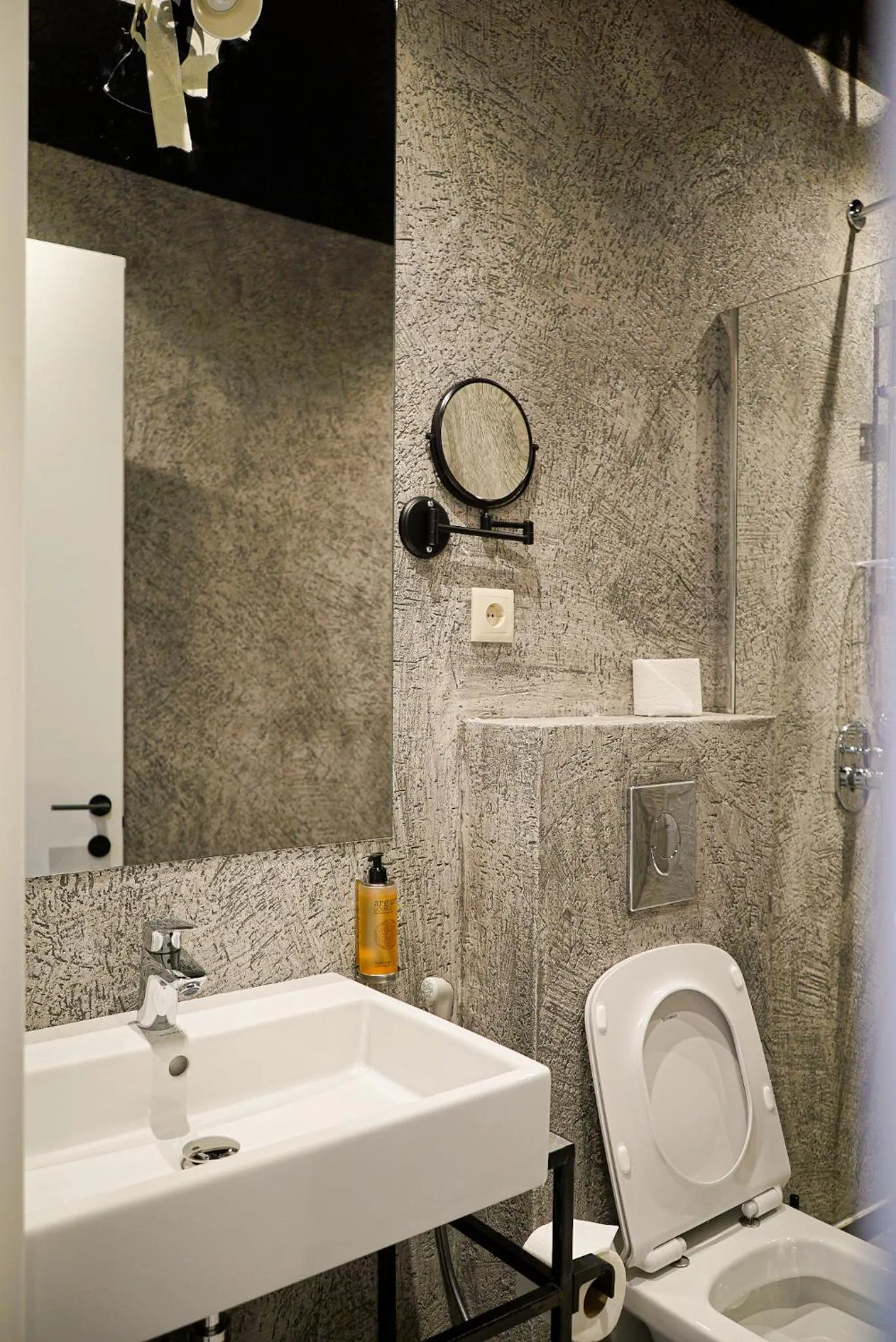 Shower in TbiliSee Hotel