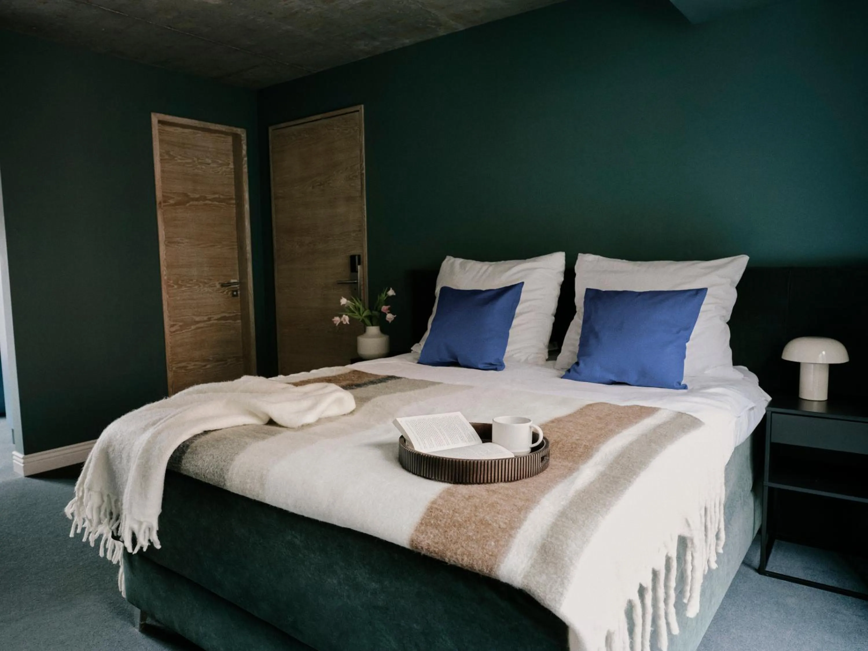 Bed in Art Apartments