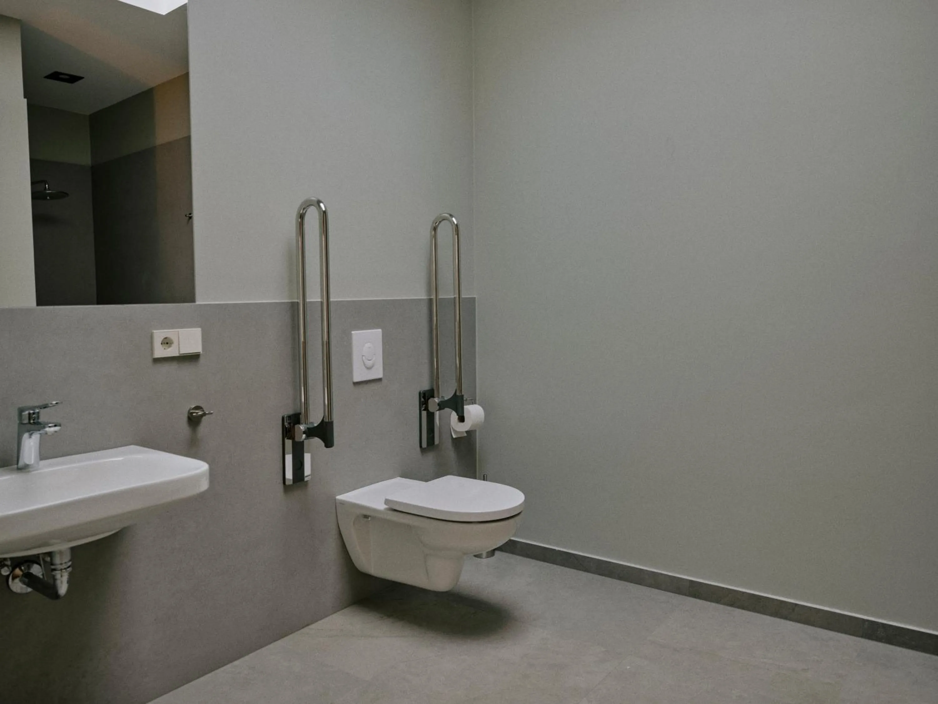 Toilet in Art Apartments