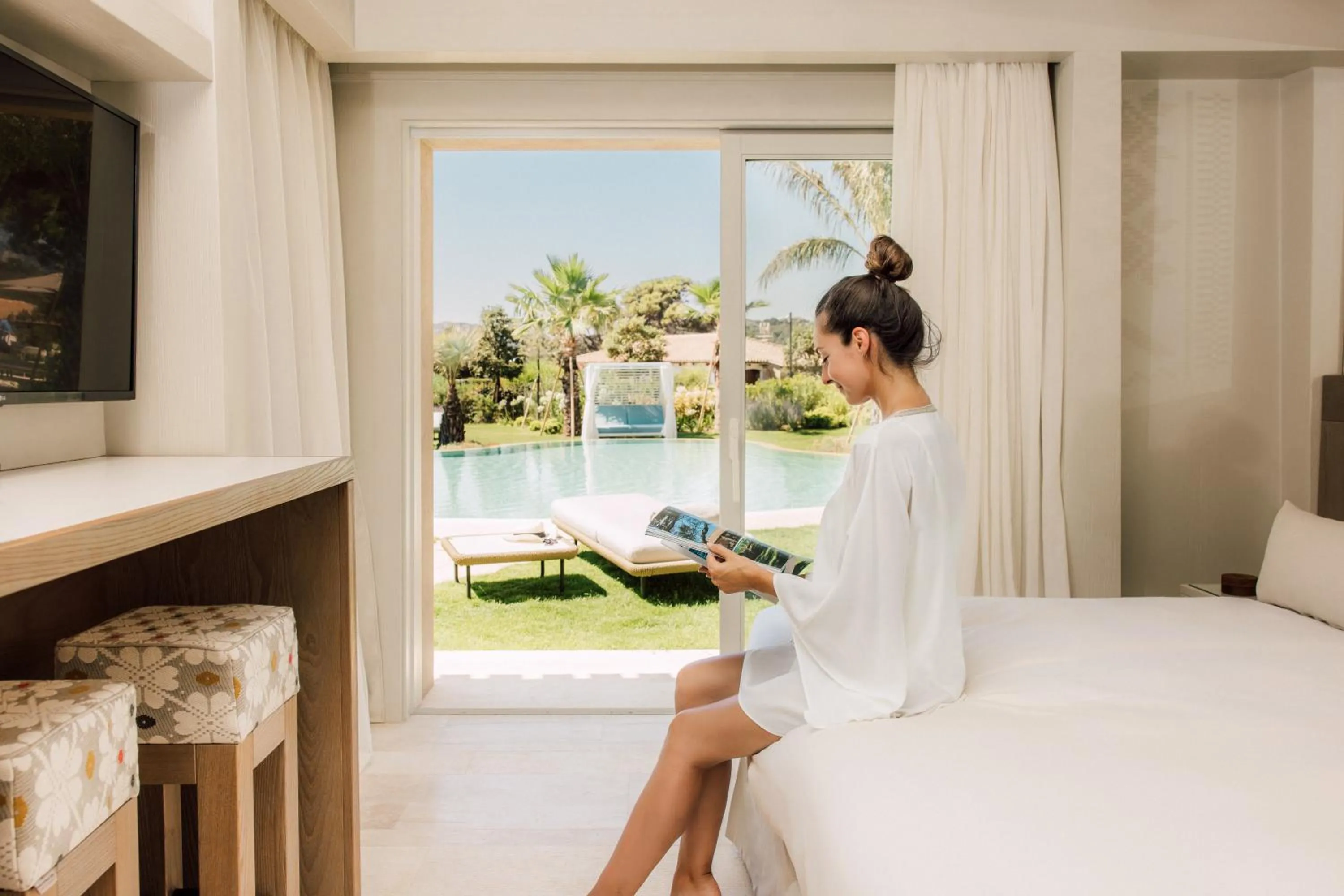 Bed in 7Pines Resort Sardinia - A Destination By Hyatt