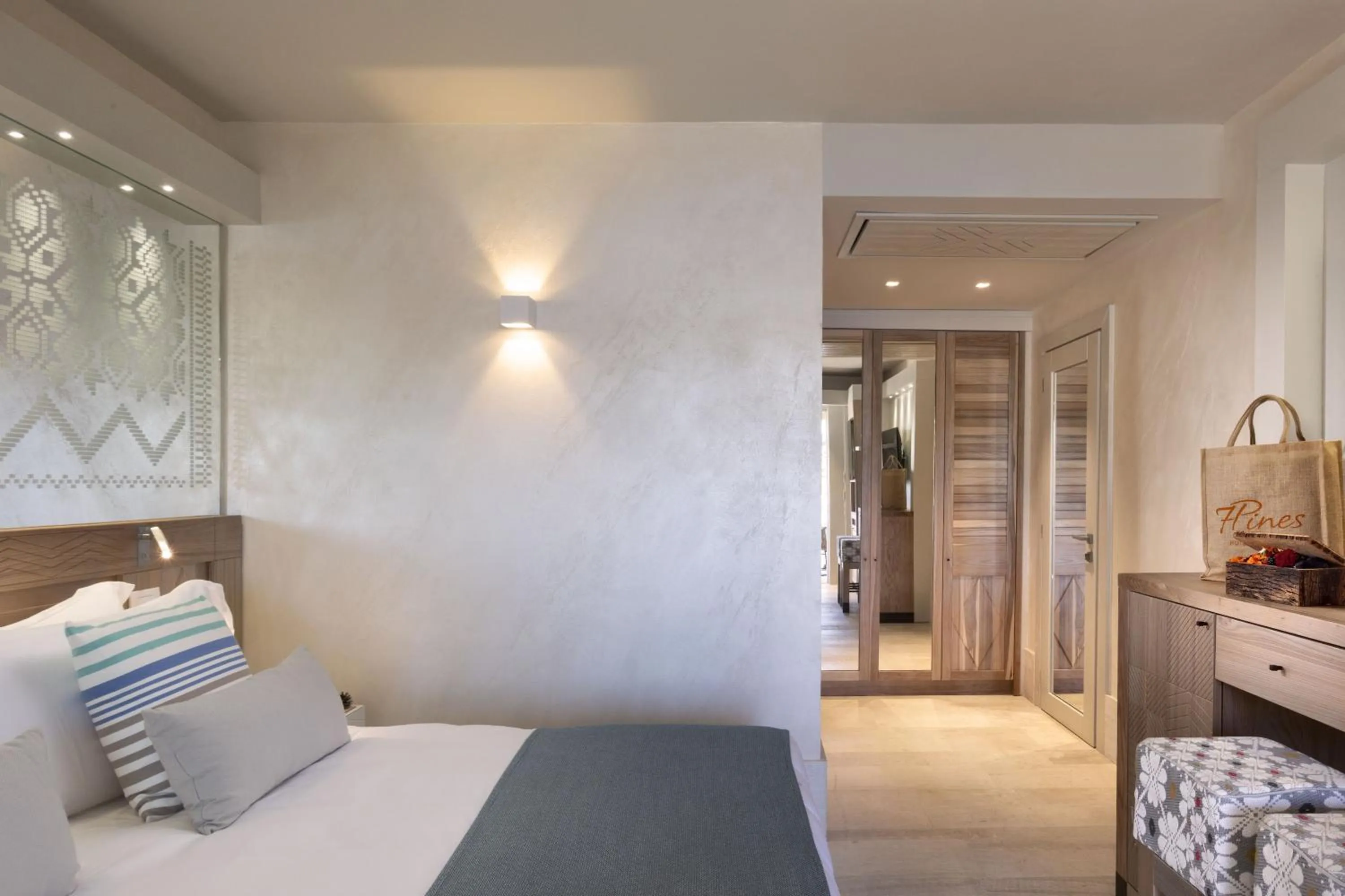 Bed in 7Pines Resort Sardinia - A Destination By Hyatt