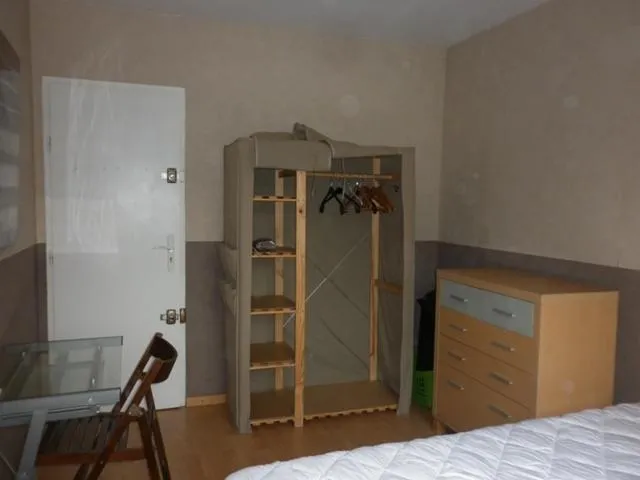 Bed in Idéal pour déplacement 4 chambres,5 lits