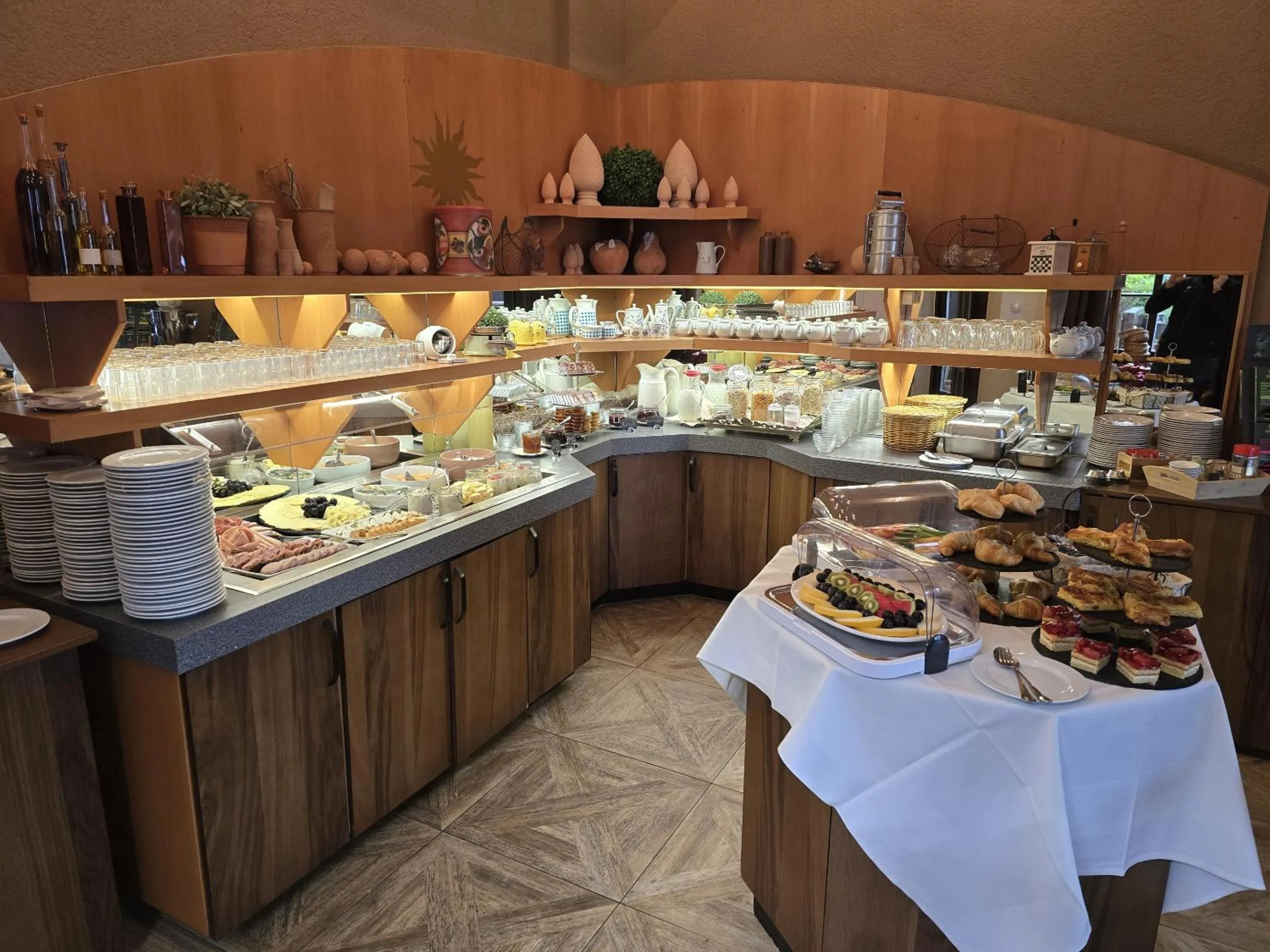 Breakfast in Hotel Zur Goldenen Sonne