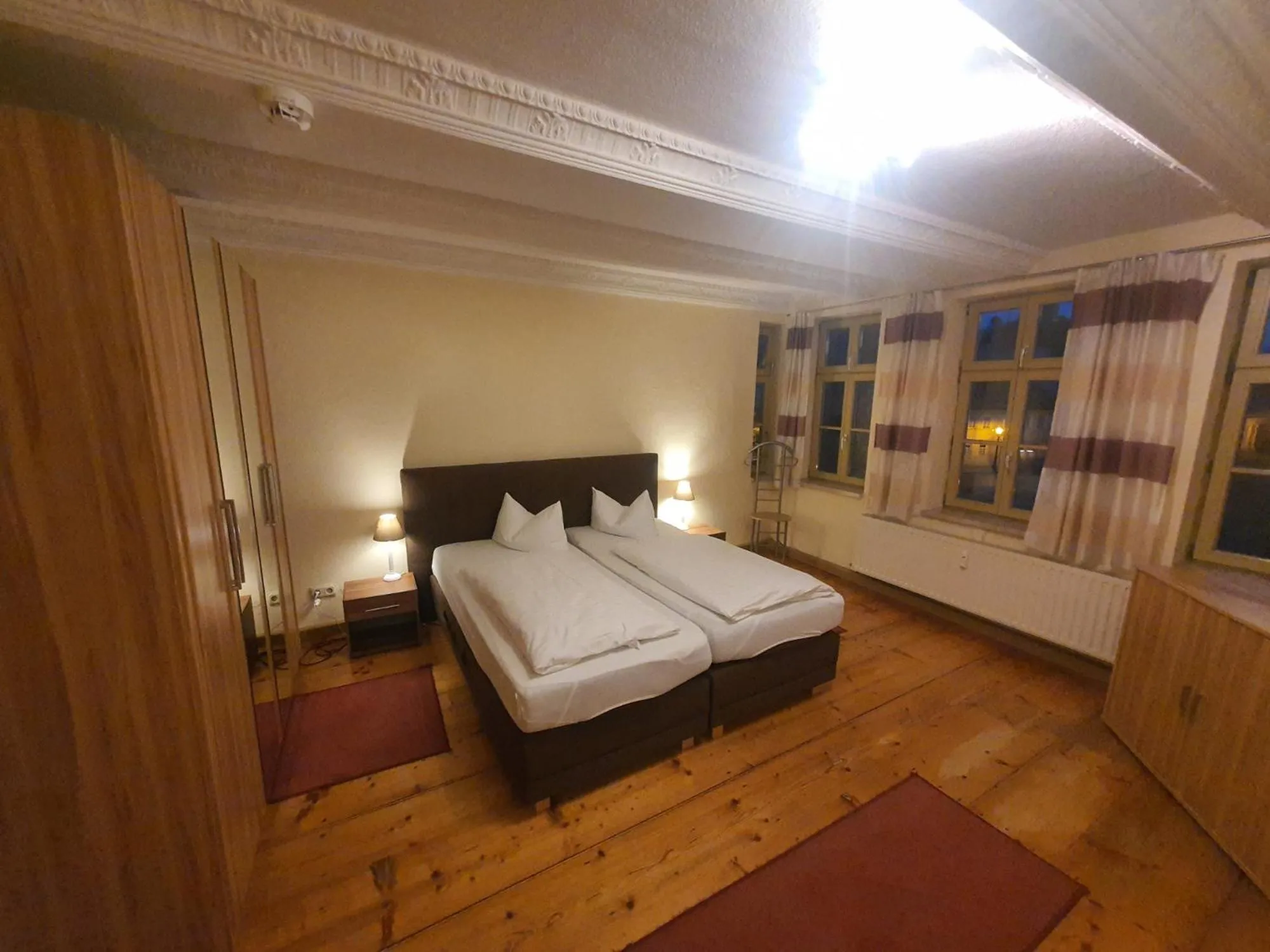 Two-Bedroom Apartment in Hotel Zur Goldenen Sonne