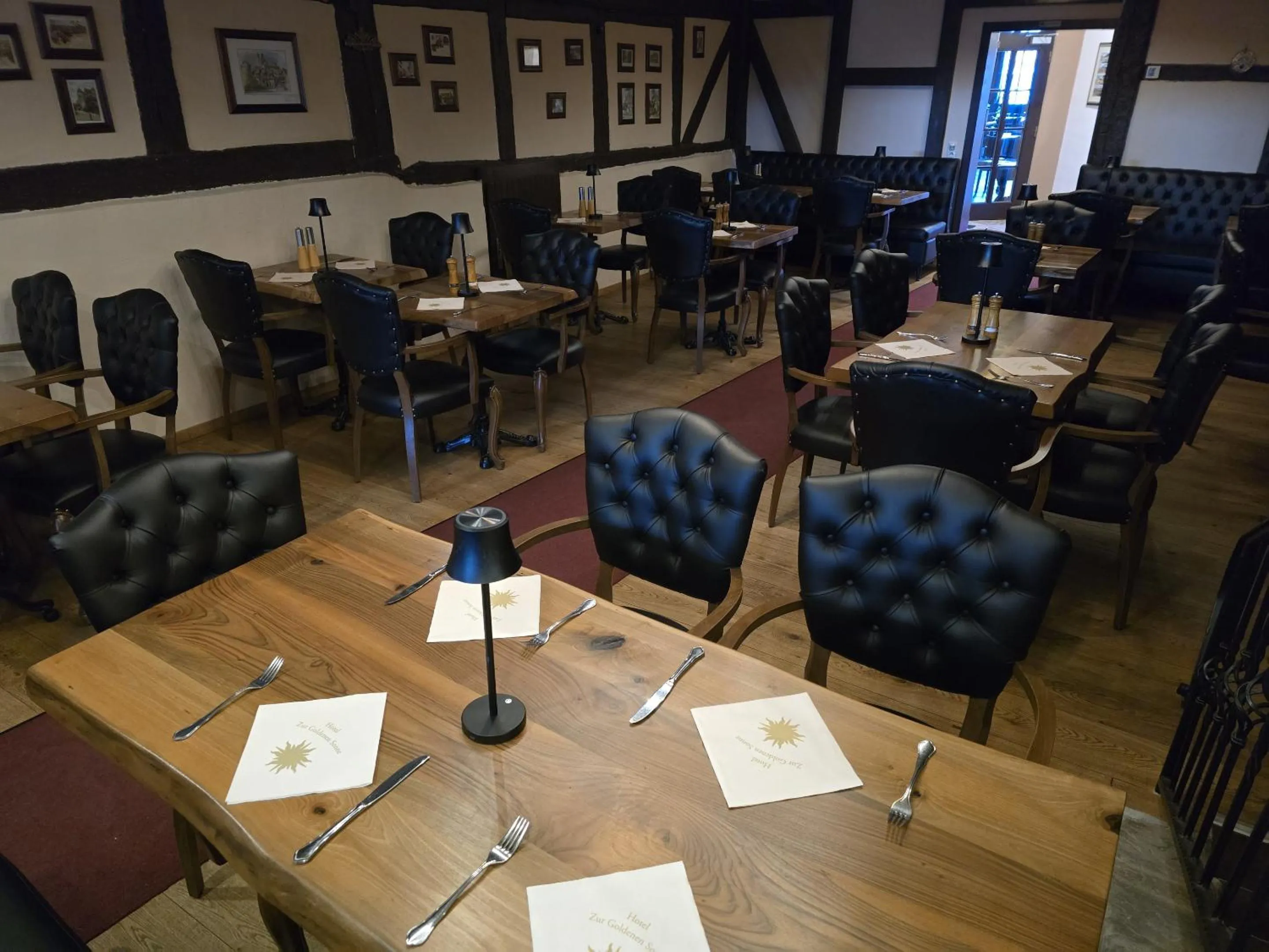 Lobby or reception in Hotel Zur Goldenen Sonne