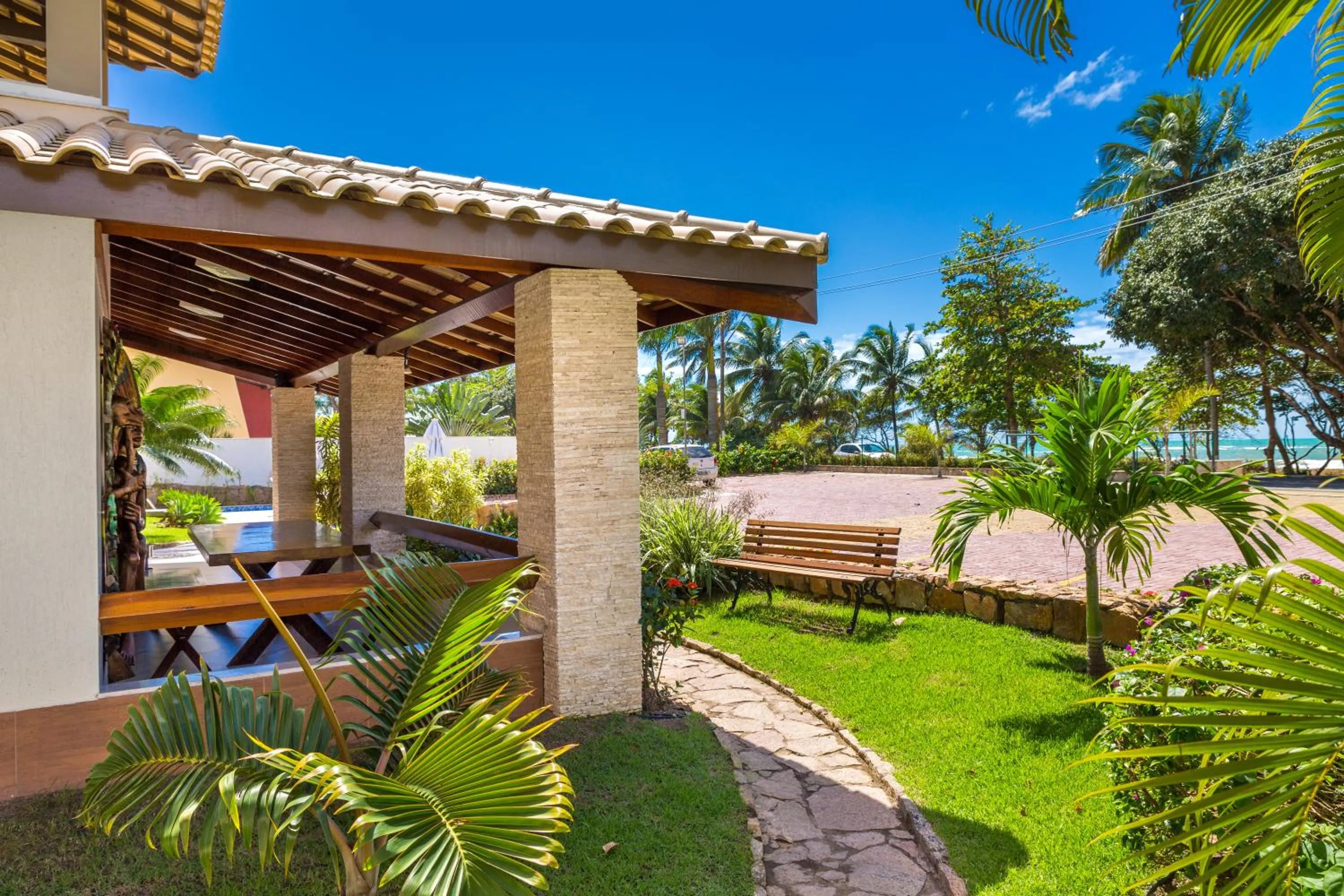 Area and facilities in Quinta do Sol Lite Praia Hotel