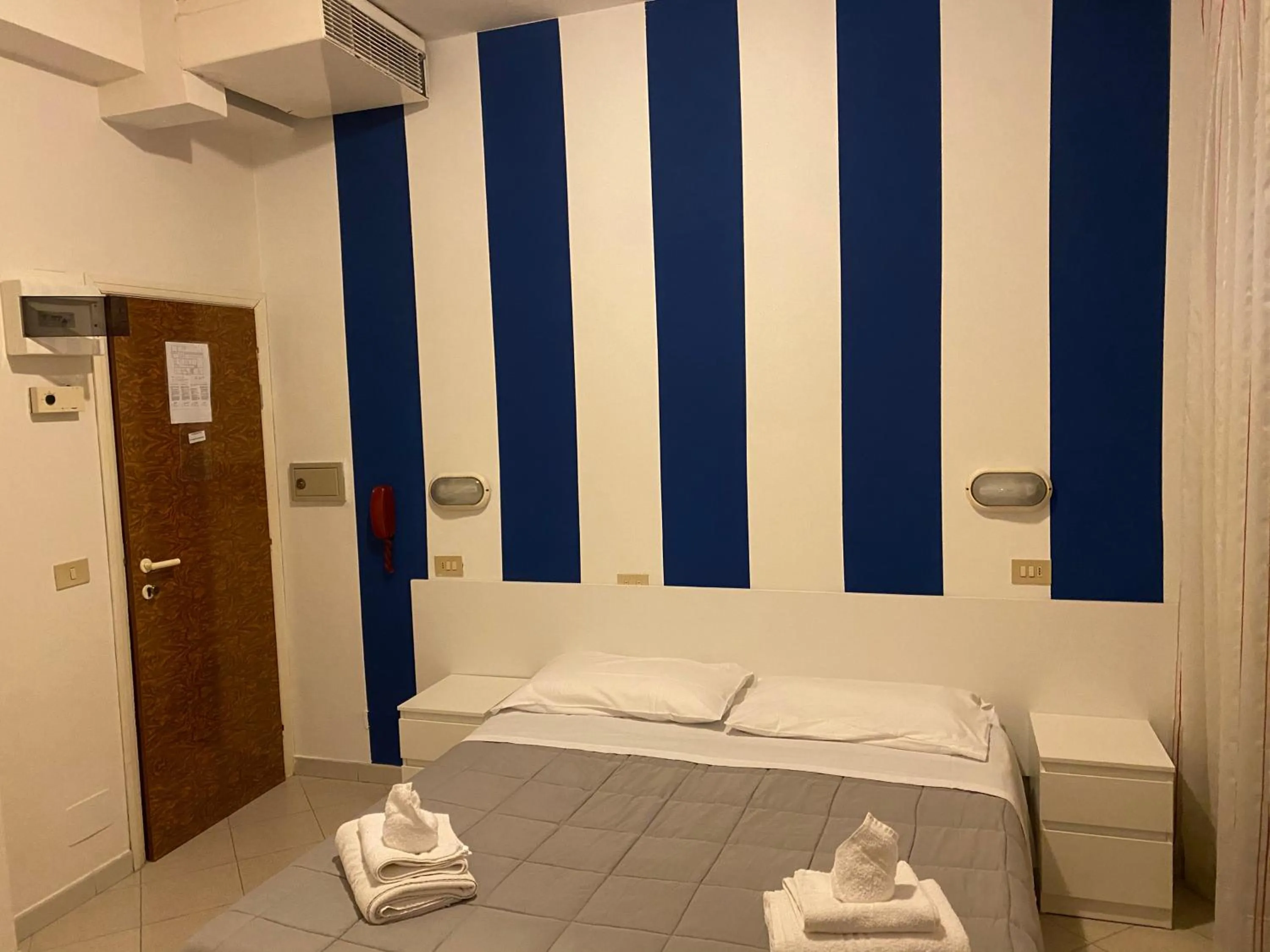 Bed in Family Hotel Las Vegas