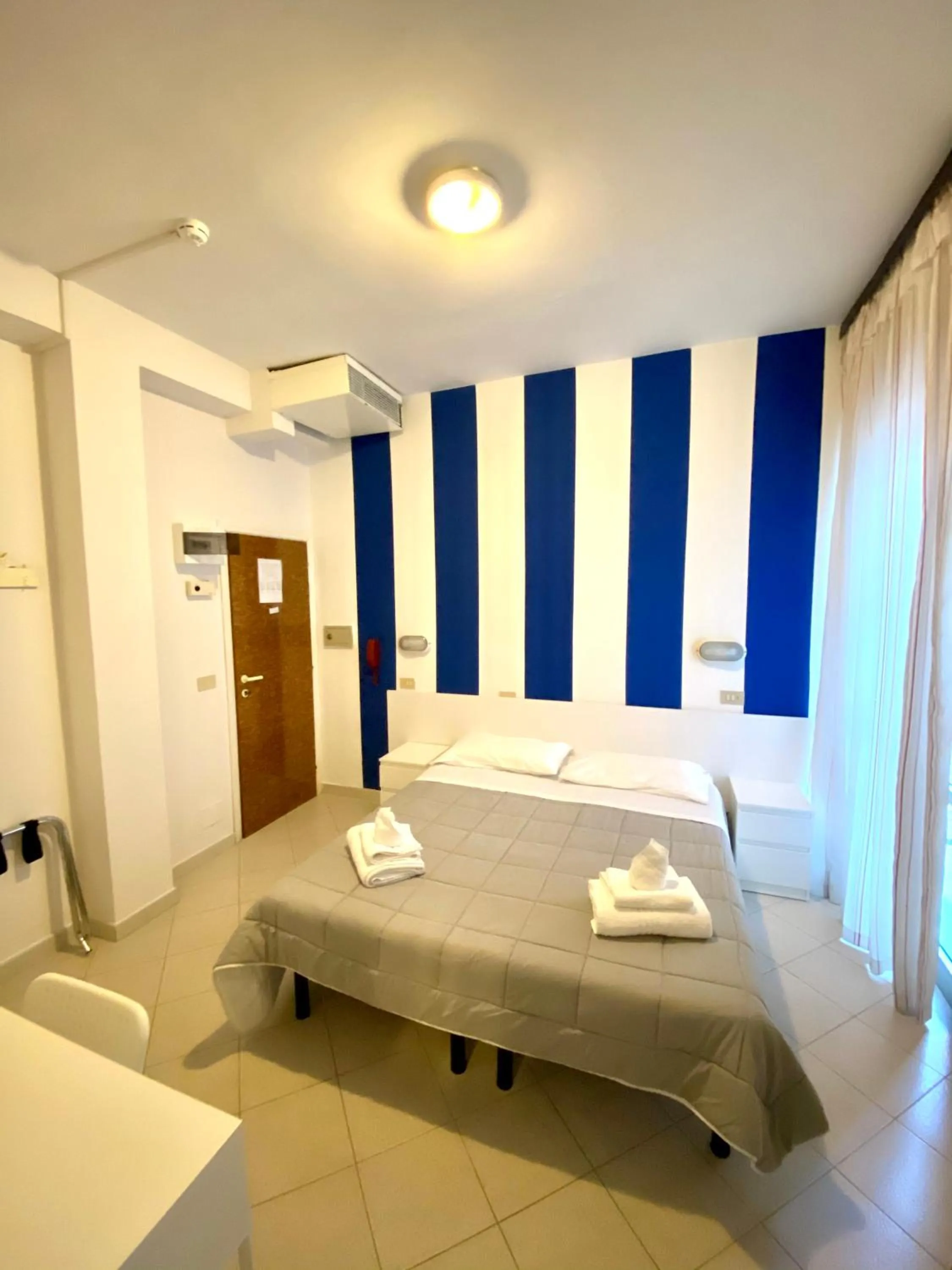 Bed in Family Hotel Las Vegas