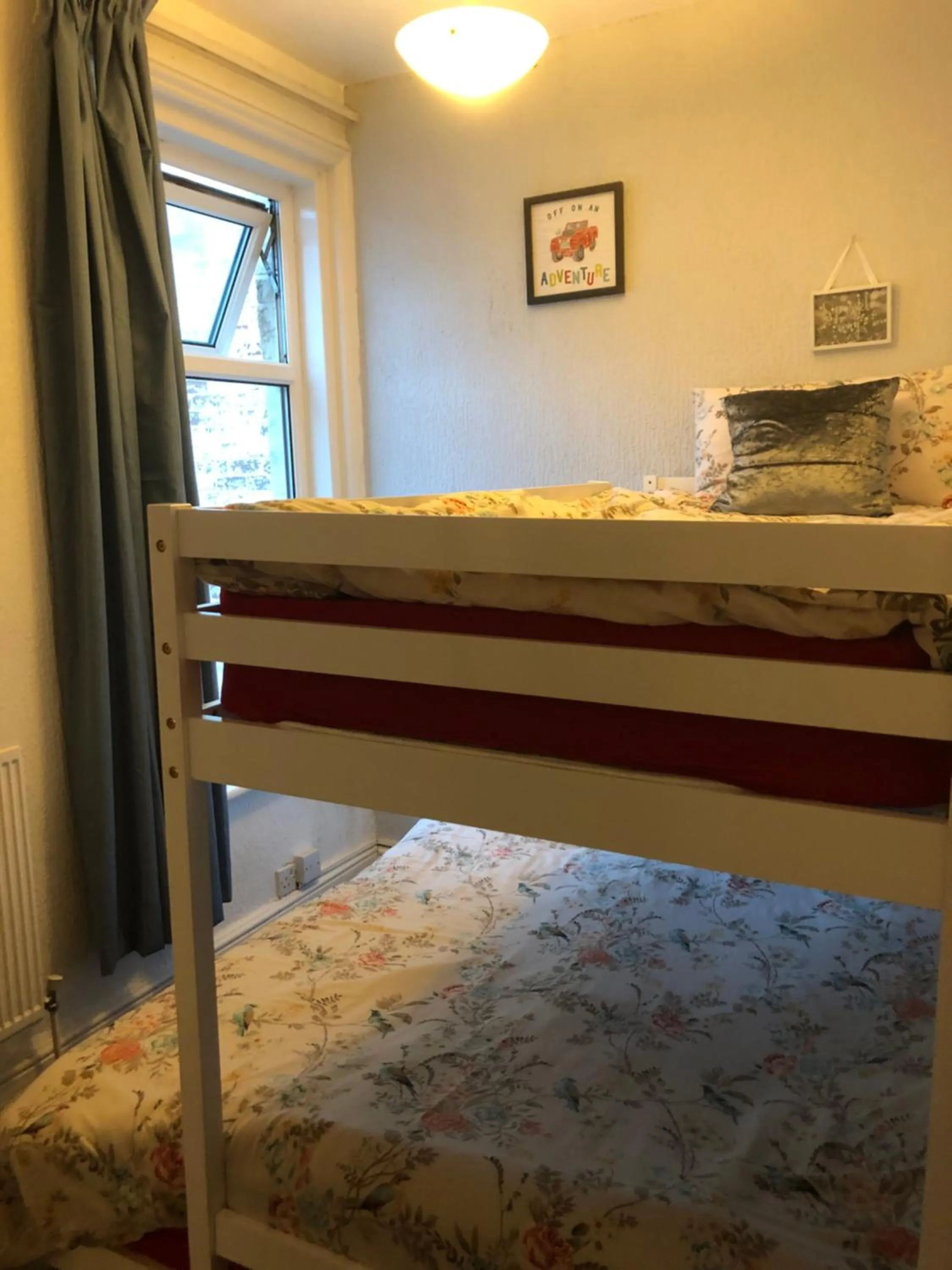 Bed in Melrose Hotel