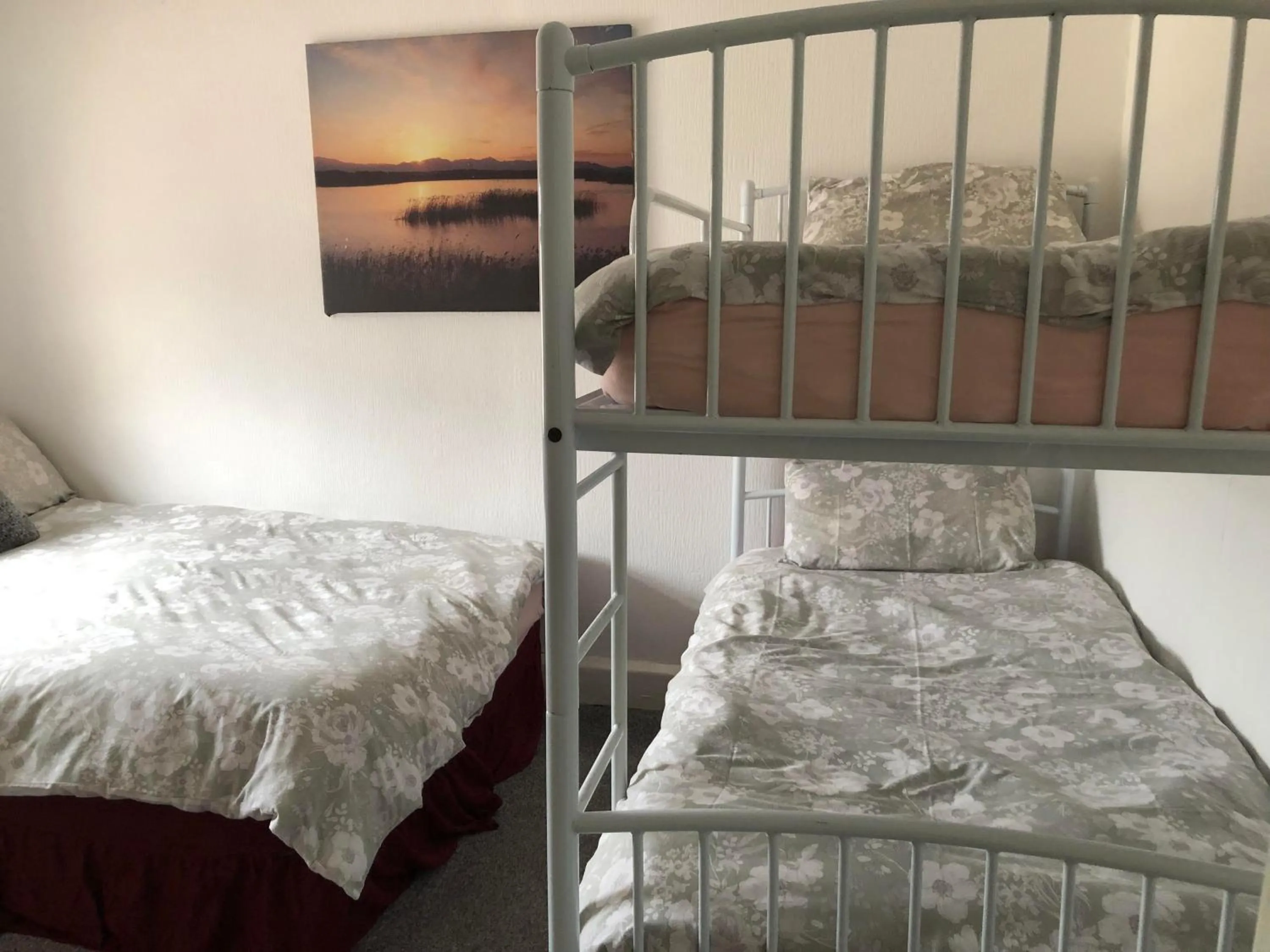 Bed in Melrose Hotel