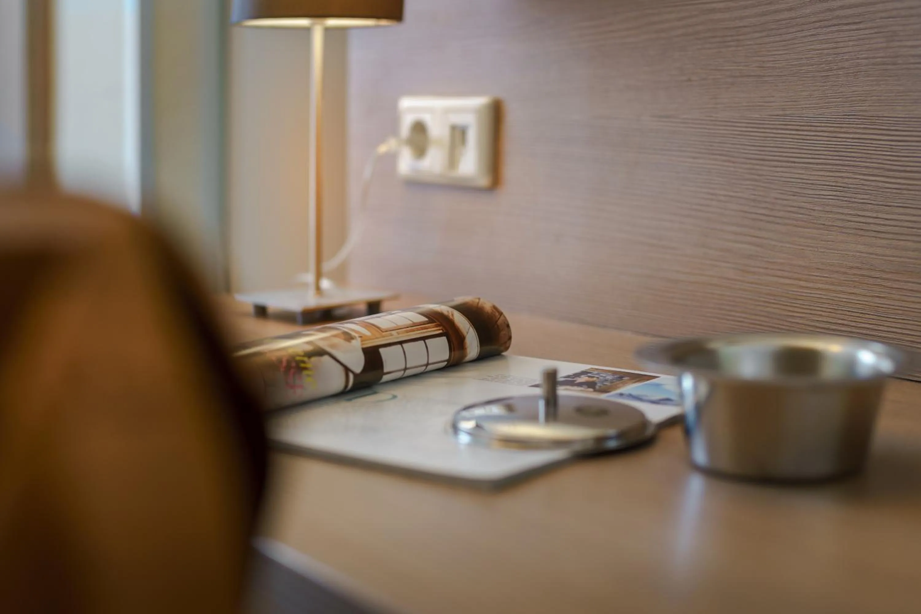 Photo of the whole room in Hotel Alster