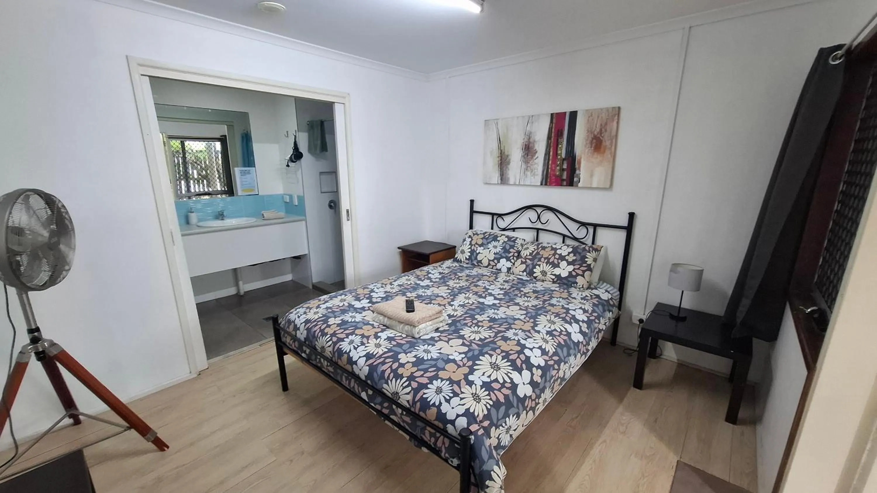 Bed in Hervey Bay Flashpackers