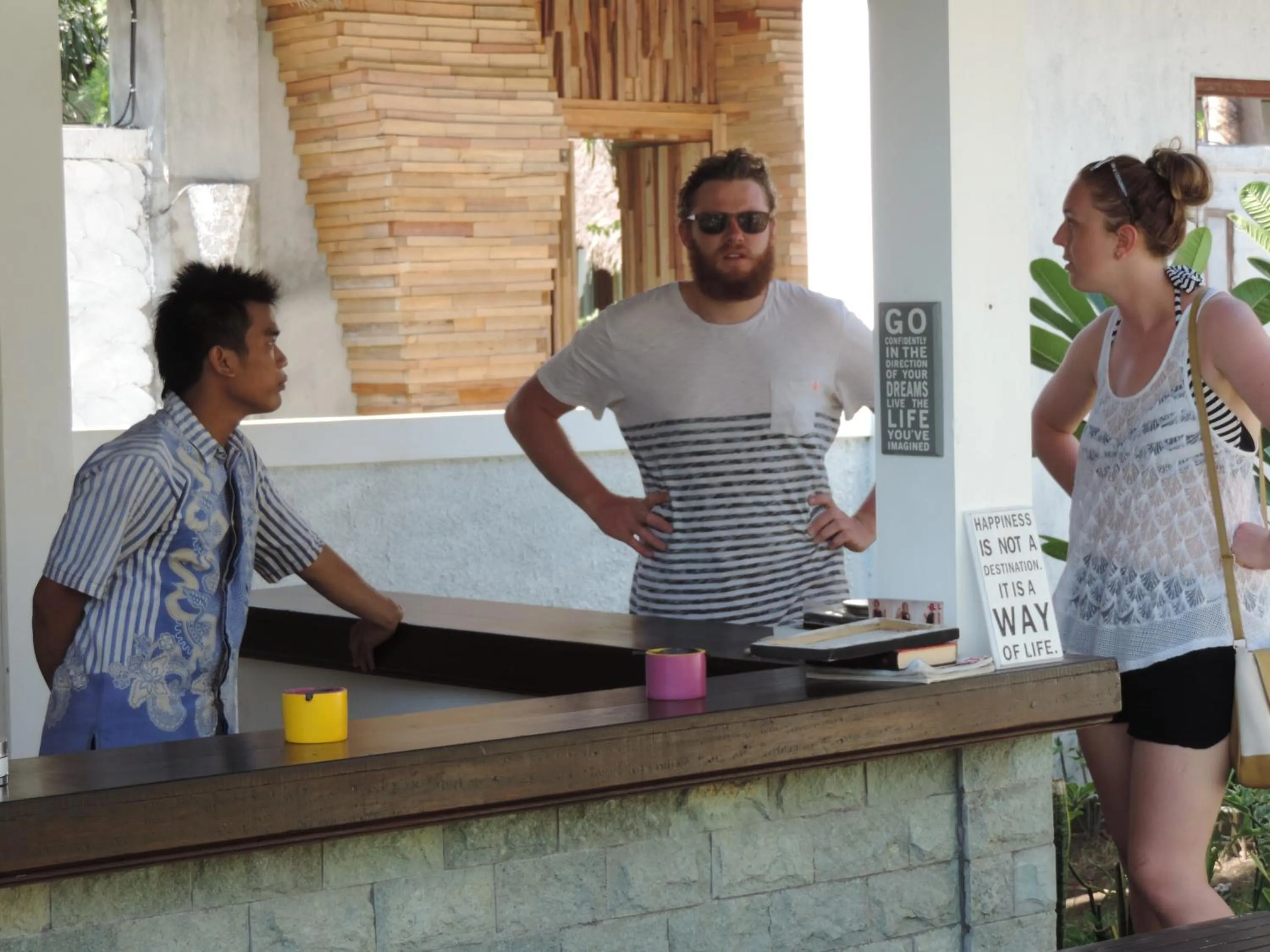 People in Casus Dream Hotel