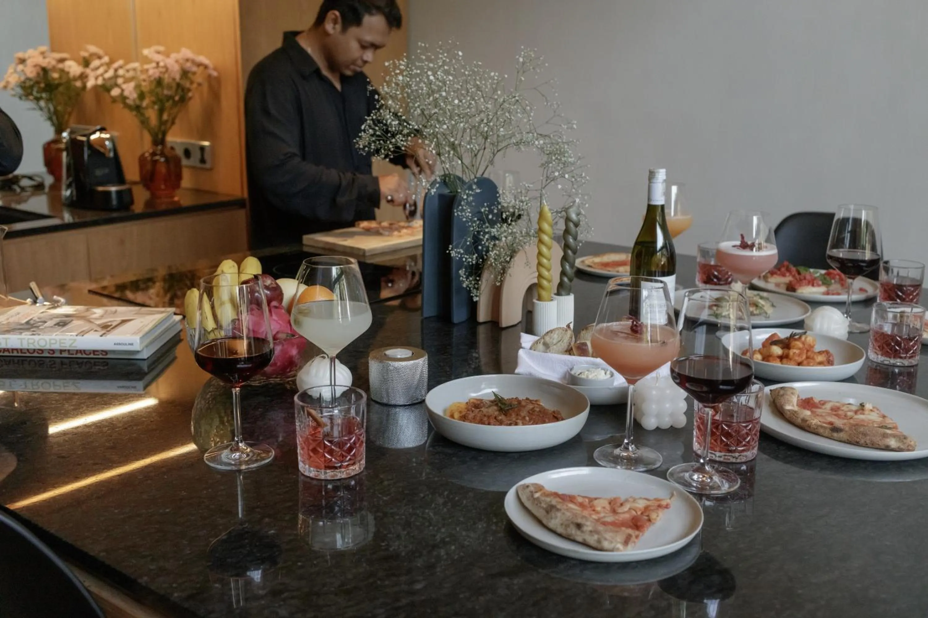 Dining area in OXO Townhouses Umalas - Close to Seminyak & Canggu