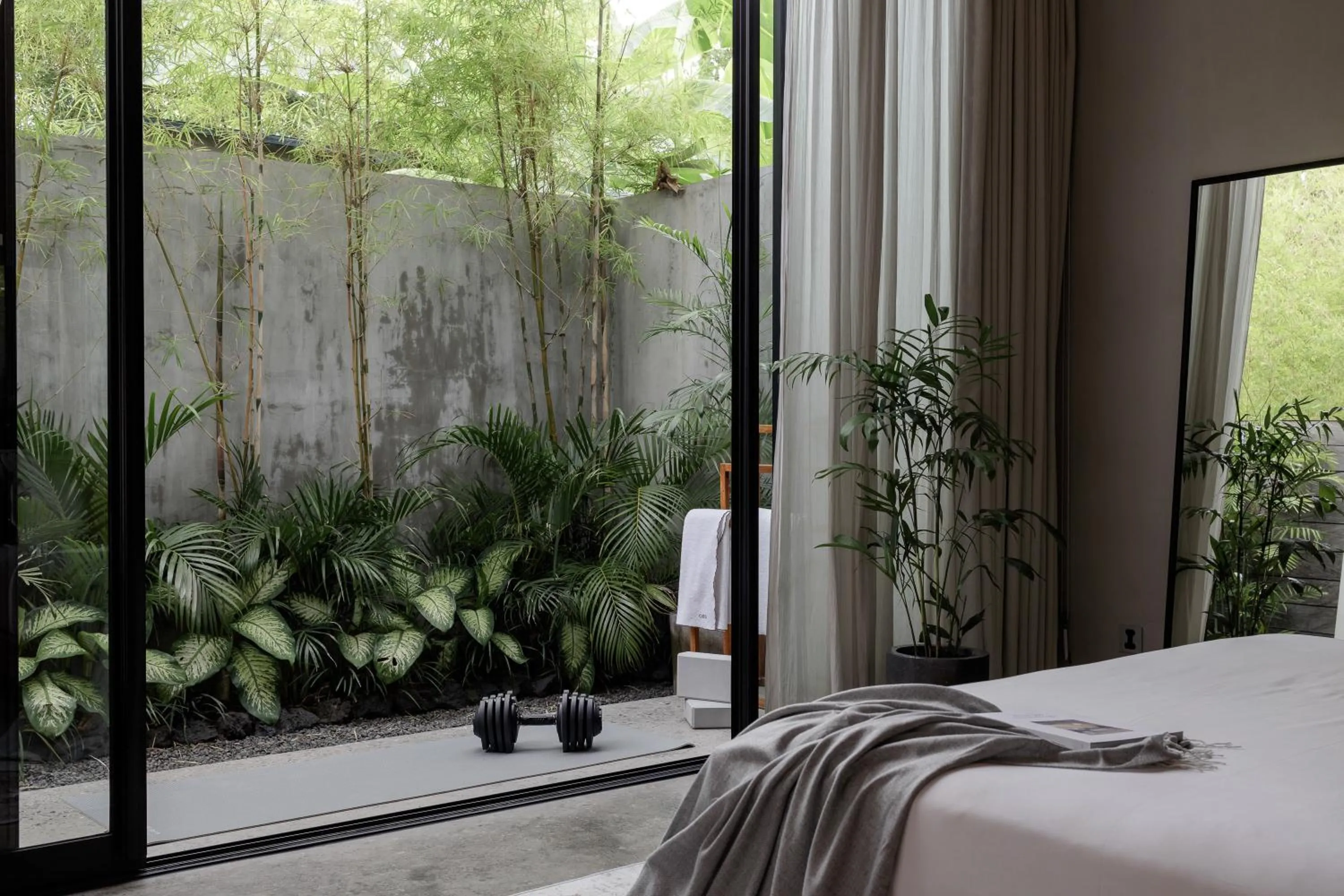 Balcony/Terrace, Bed in OXO Townhouses Umalas - Close to Seminyak & Canggu