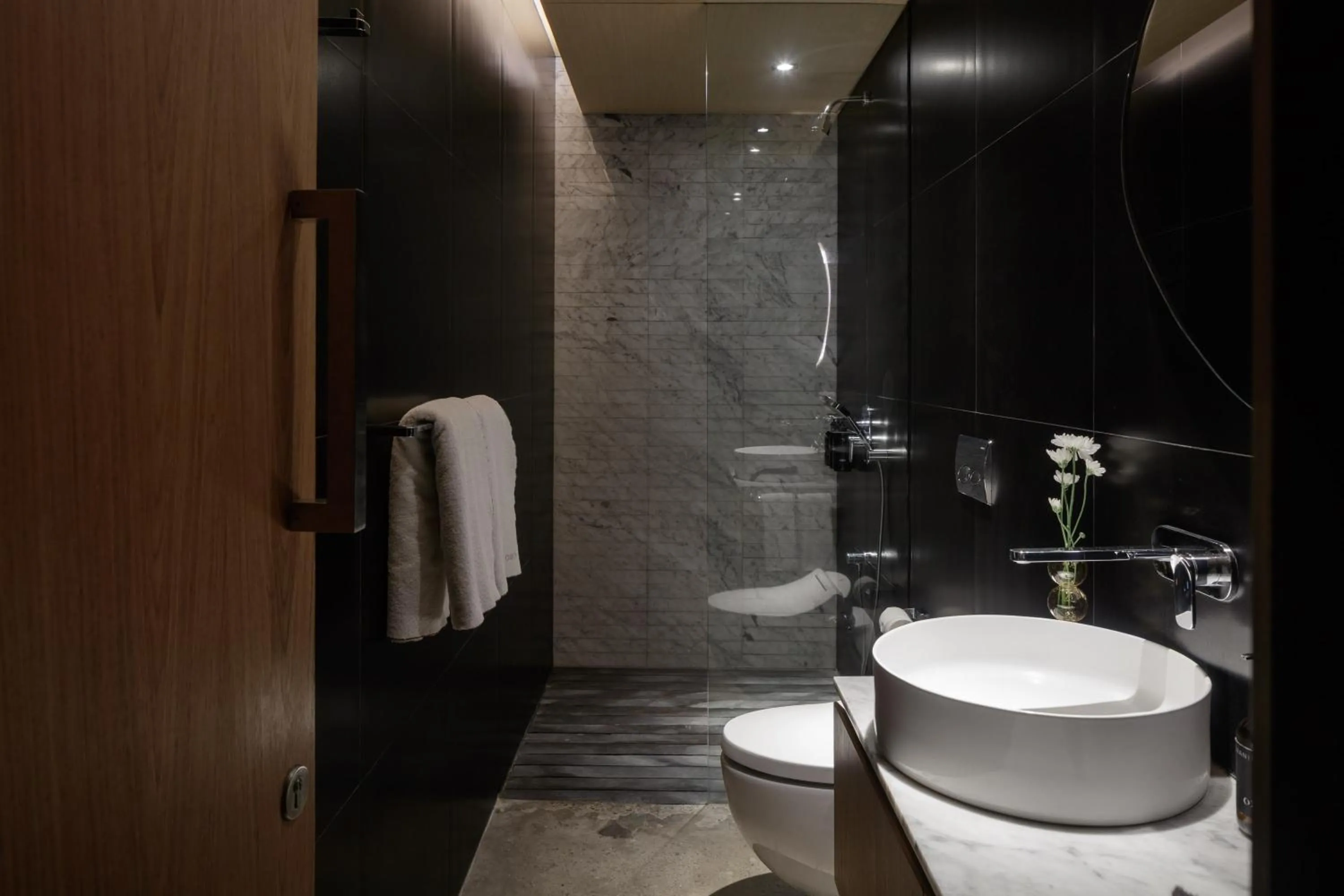 Bathroom in OXO Townhouses Umalas - Close to Seminyak & Canggu