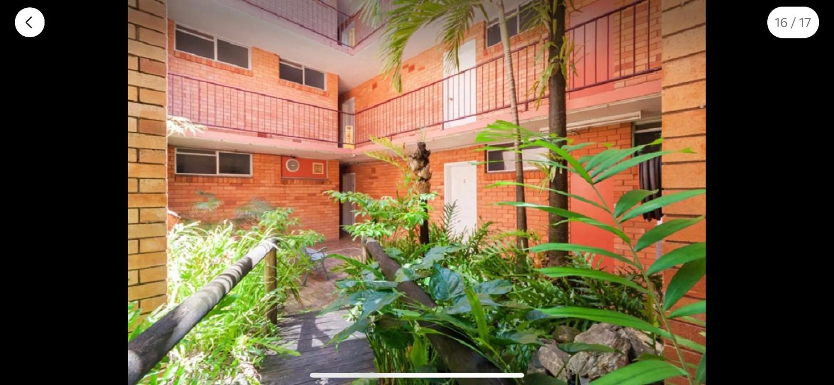 Property building in Holiday Lodge Apartment