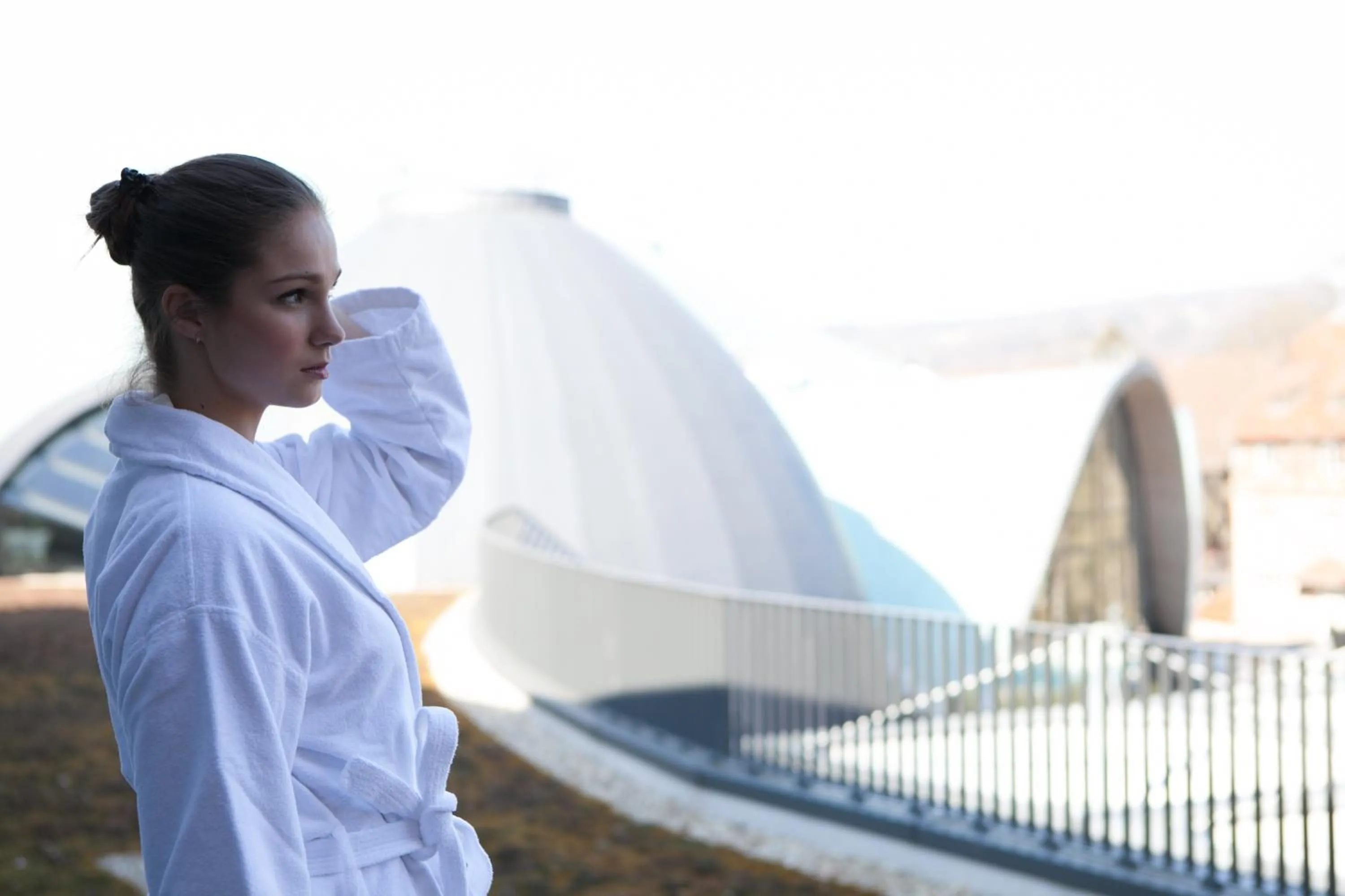 People in Hotel an der Therme
