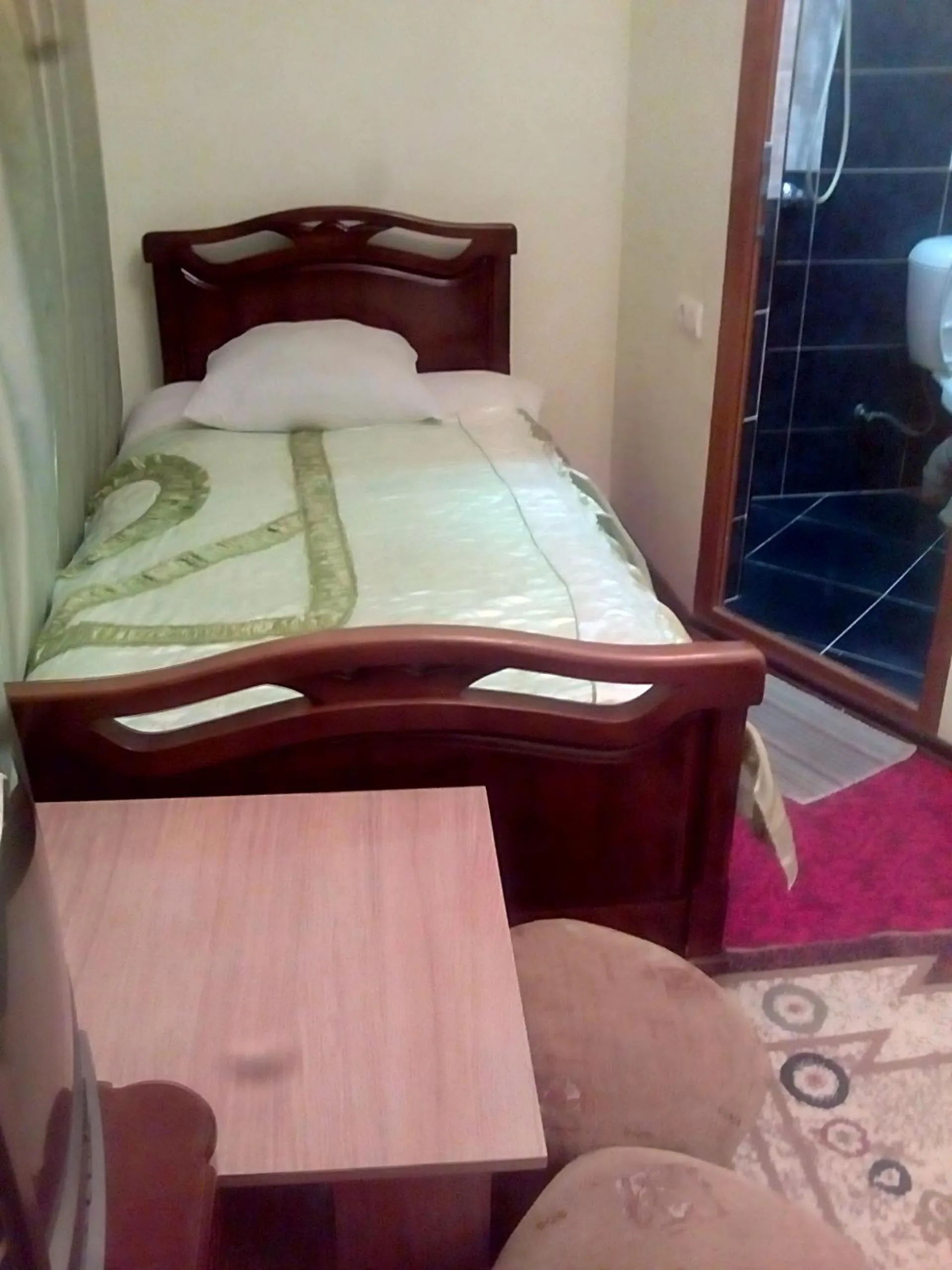 Bed in Hotel Noy