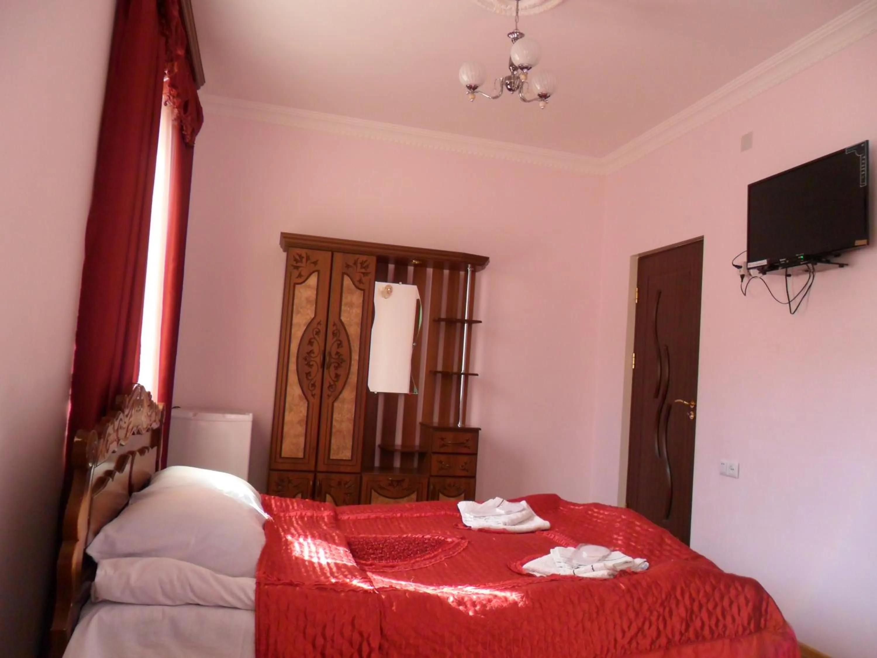 Bed in Hotel Noy