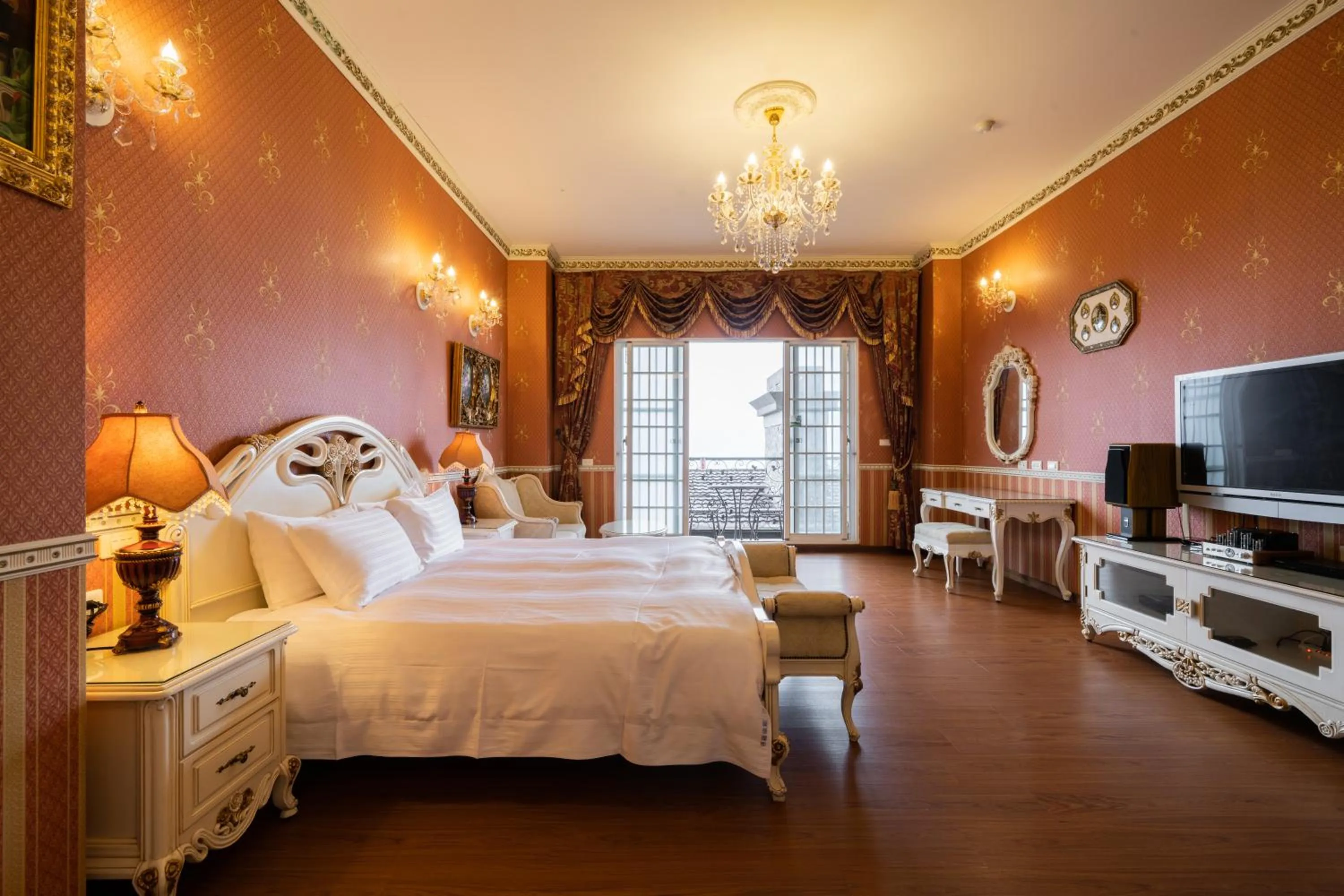 Photo of the whole room, Bed in Cingjing Florence Resort Villa