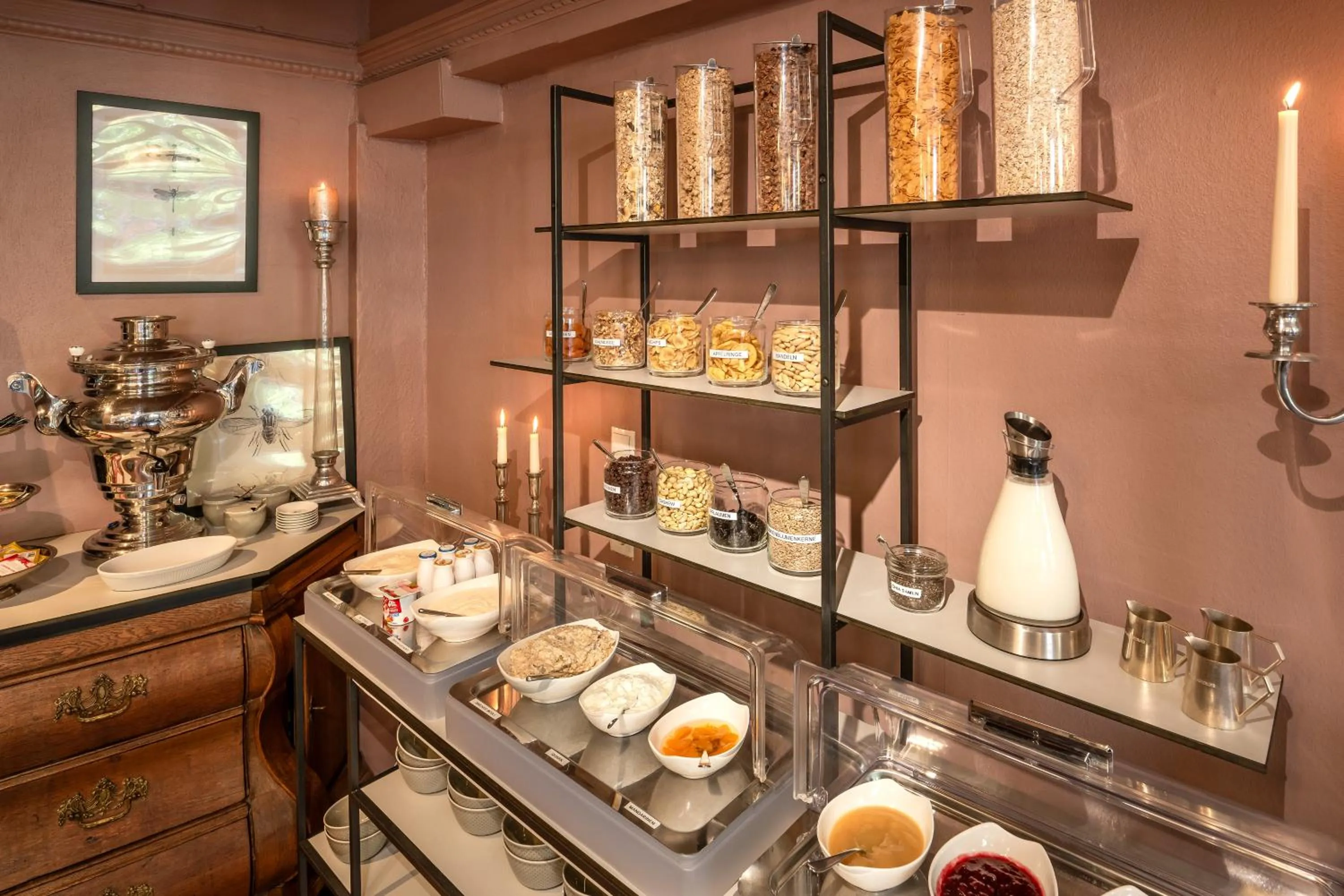 Coffee/tea facilities in Hotel Würzburger Hof ****