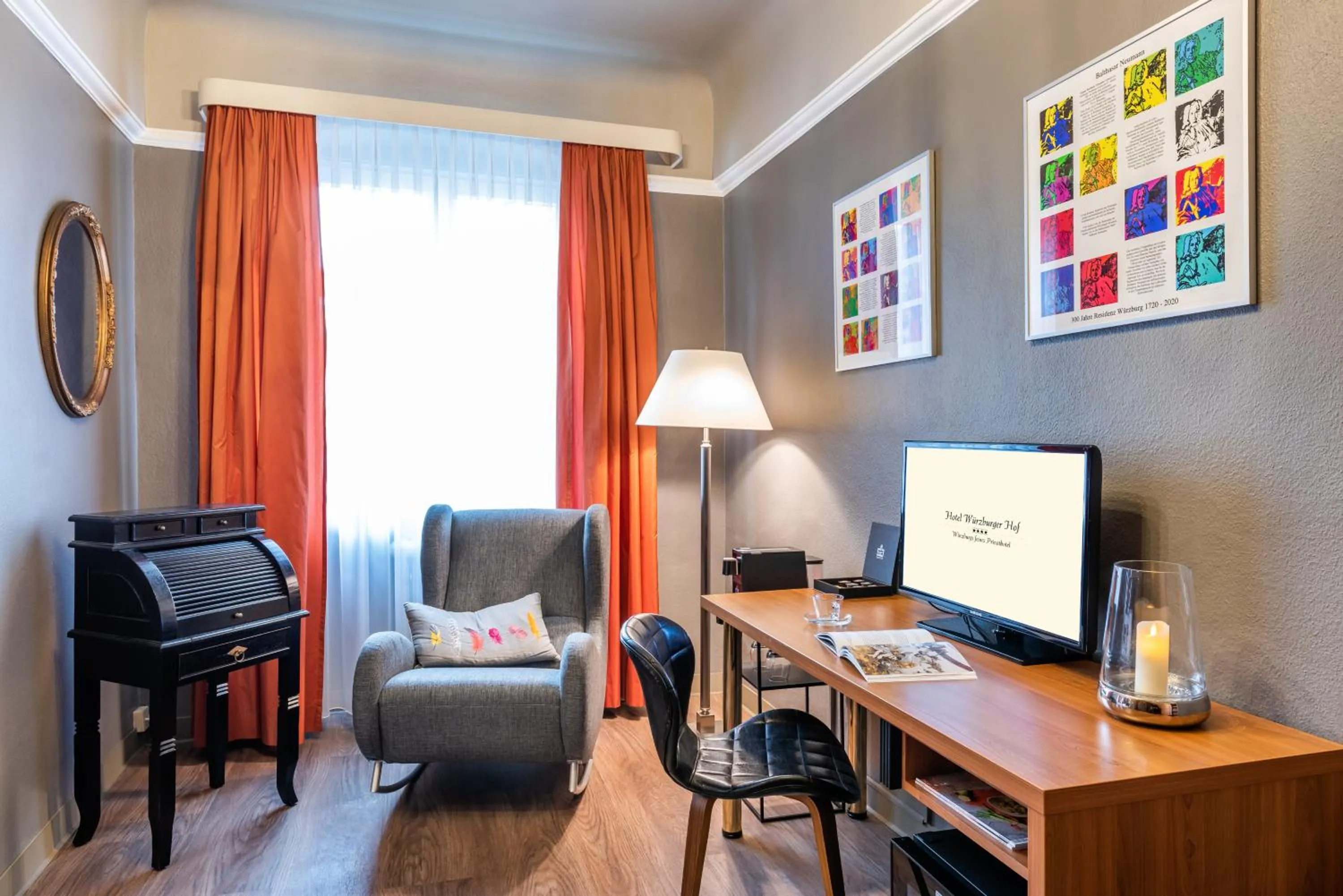 Living room in Hotel Würzburger Hof ****