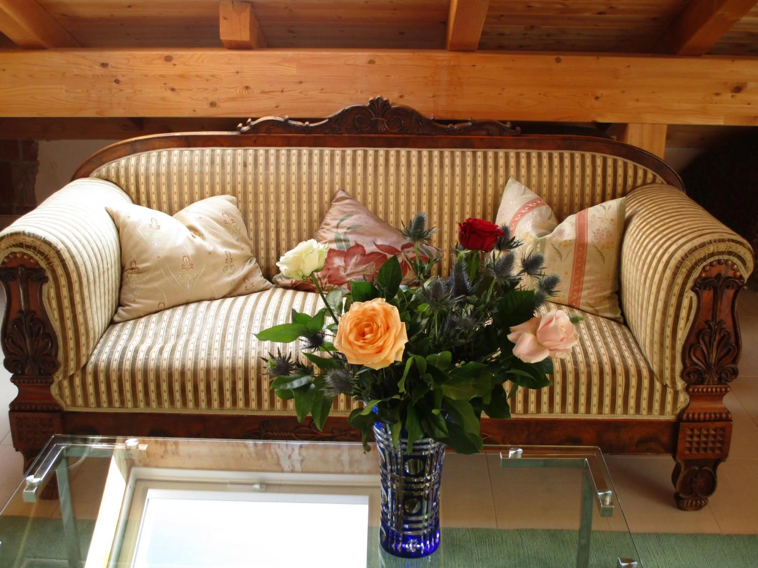 Day in Chalet Valley