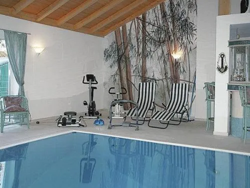 Swimming pool in Chalet Valley