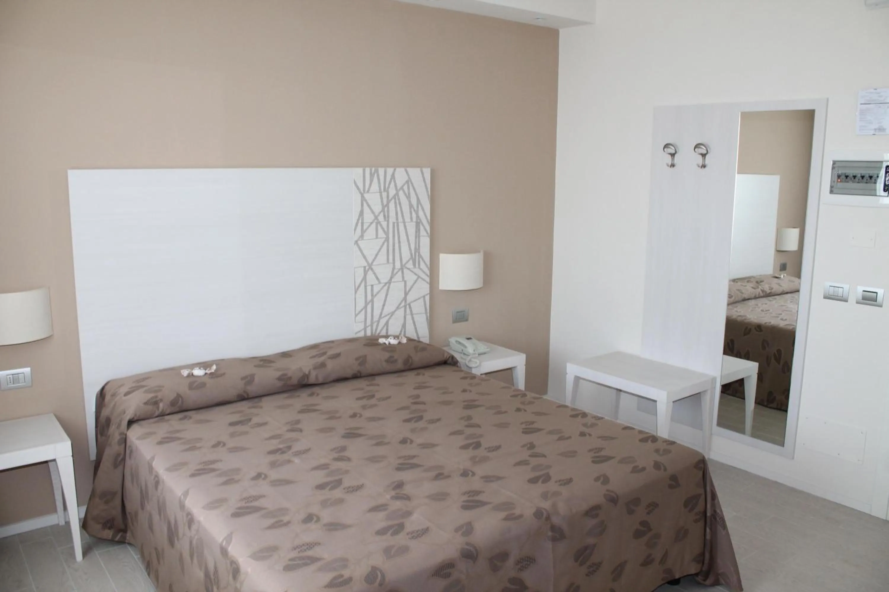 Bed in Hotel Ristorante Mariano