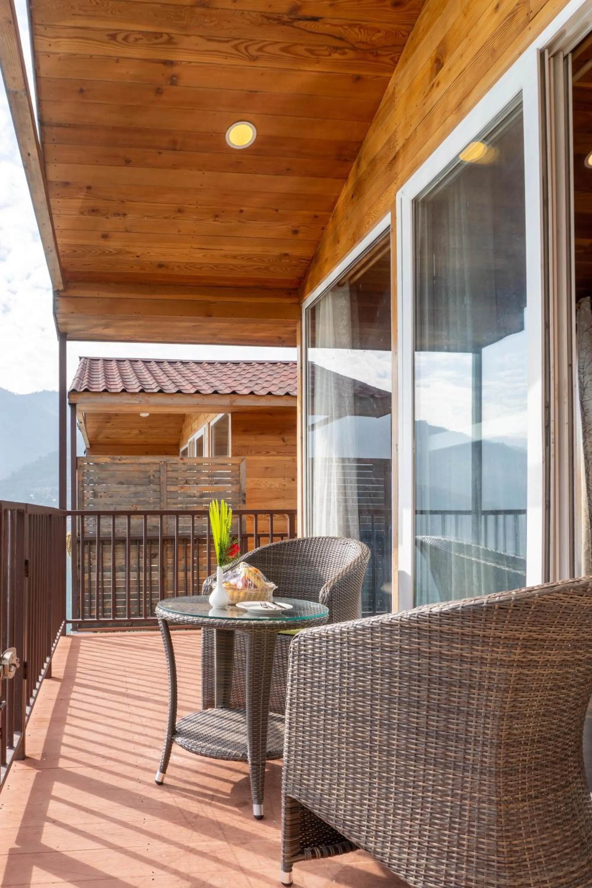 Balcony/Terrace in Le ROI Floating Huts & Eco Rooms Tehri