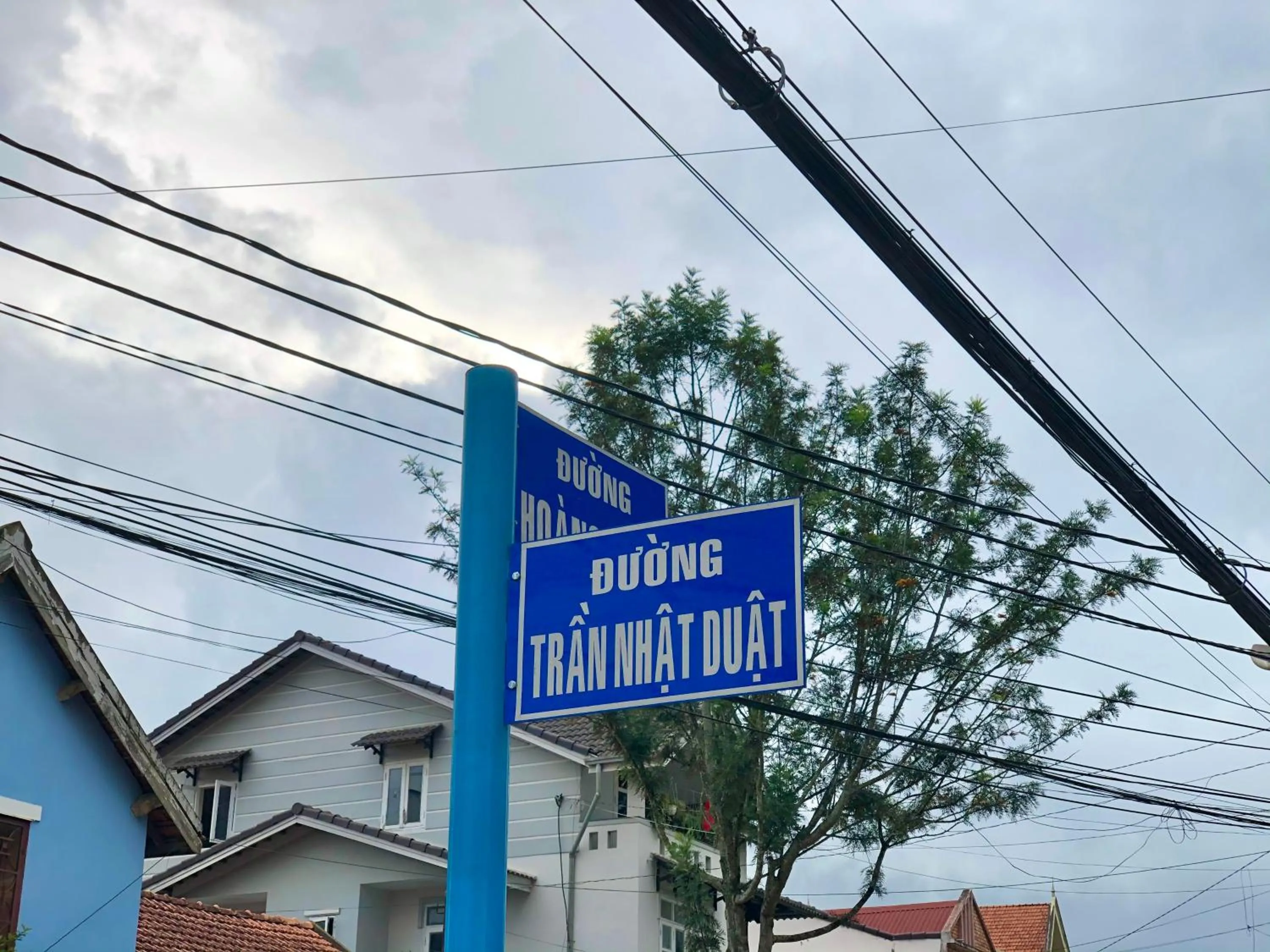 Other in Blue Fingers KRoom Dalat