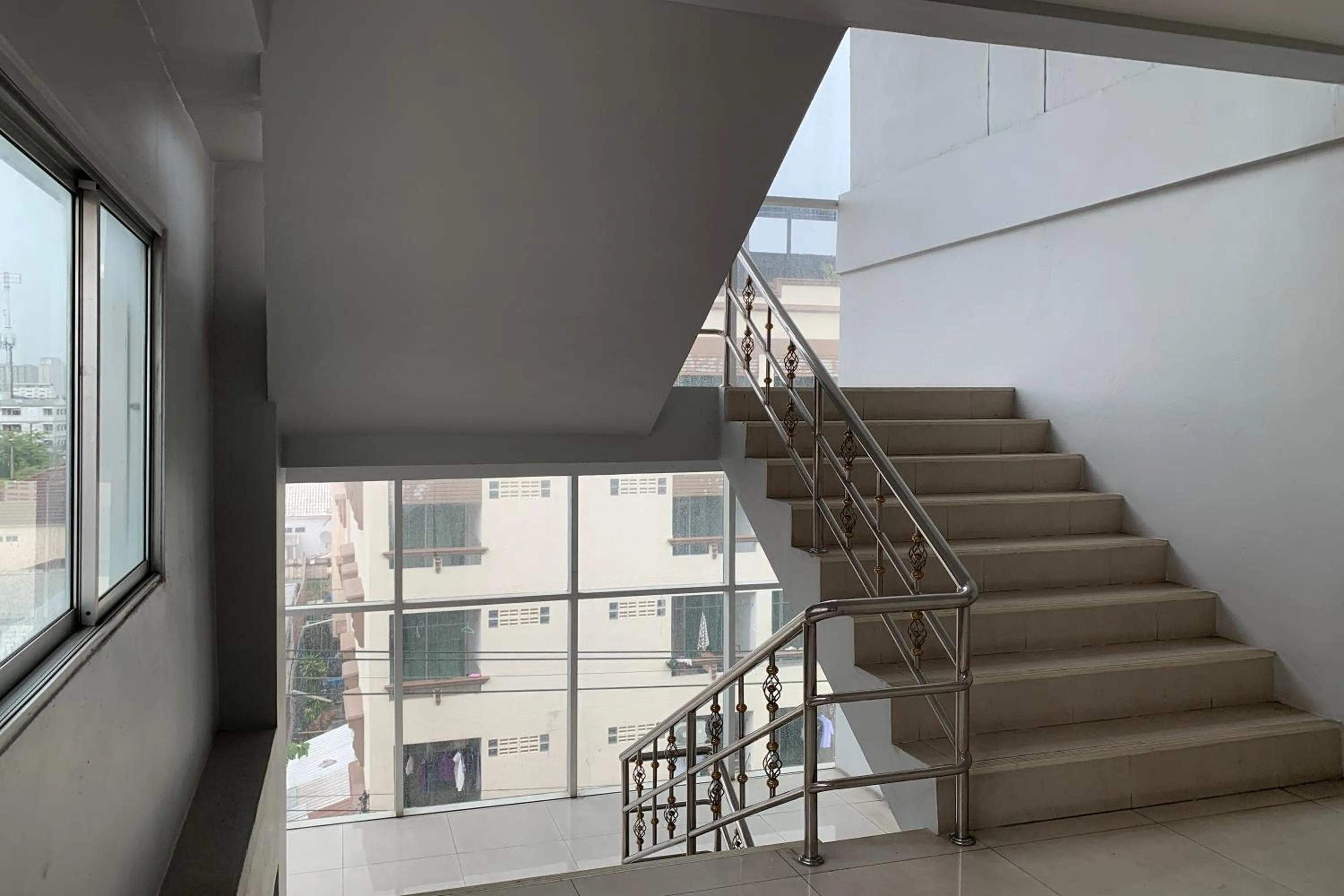 Property building in 41BKK Hotel Rama9