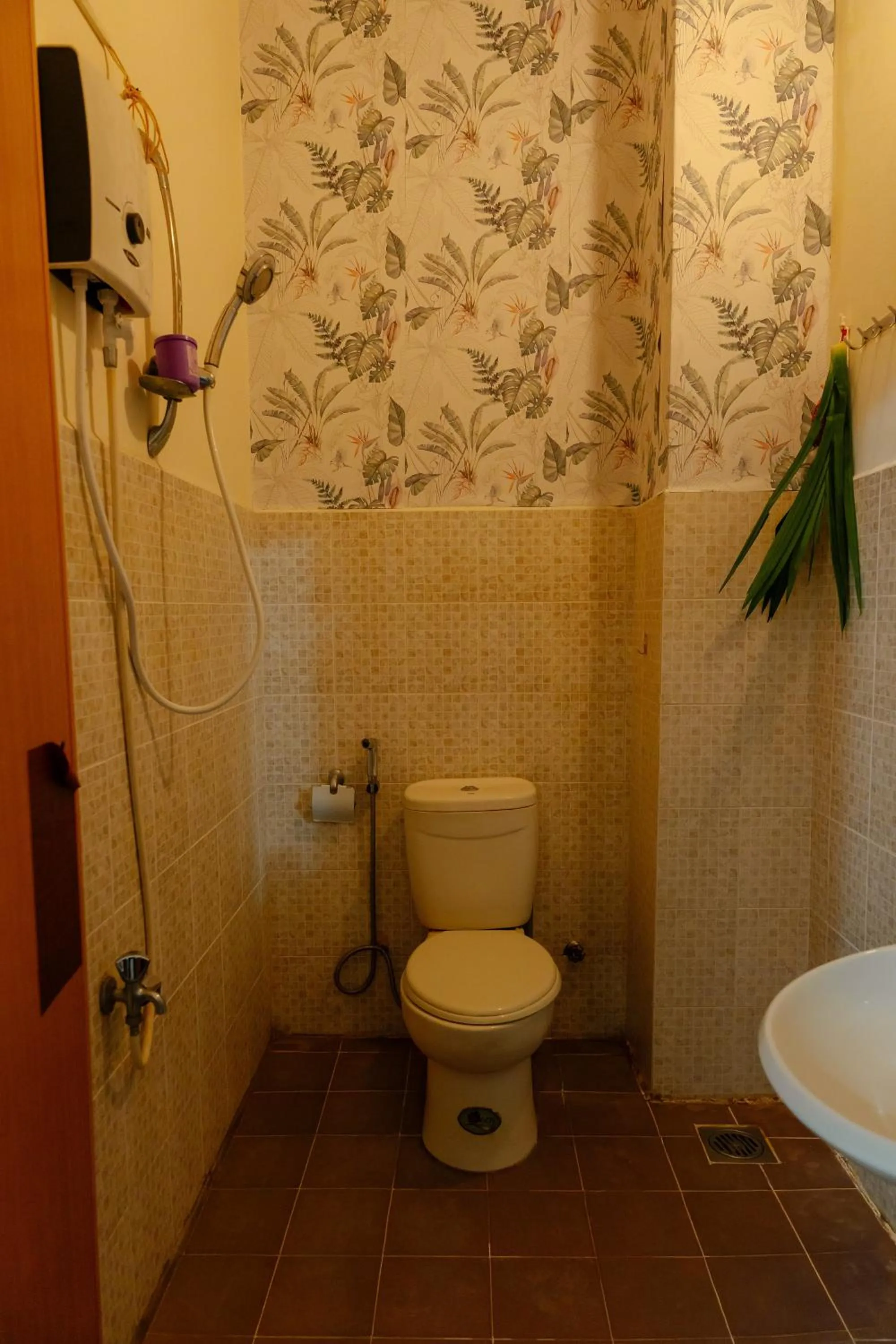 Shower in Bụi Hostel - Ferry to Rạch Giá