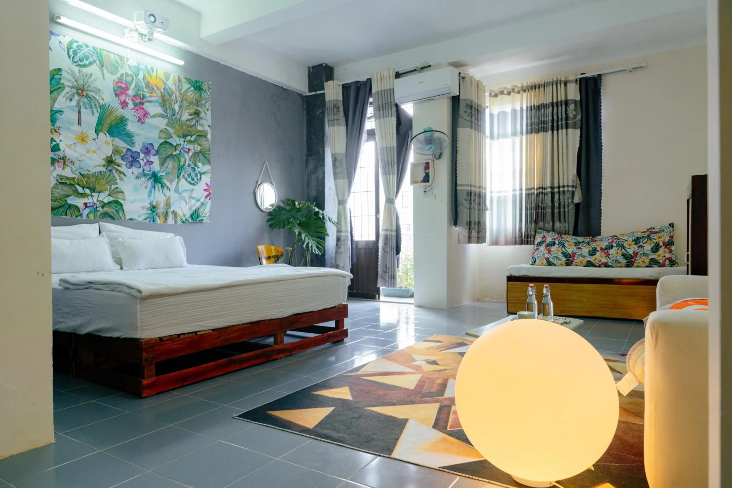 Bedroom, Bed in Bụi Hostel - Ferry to Rạch Giá