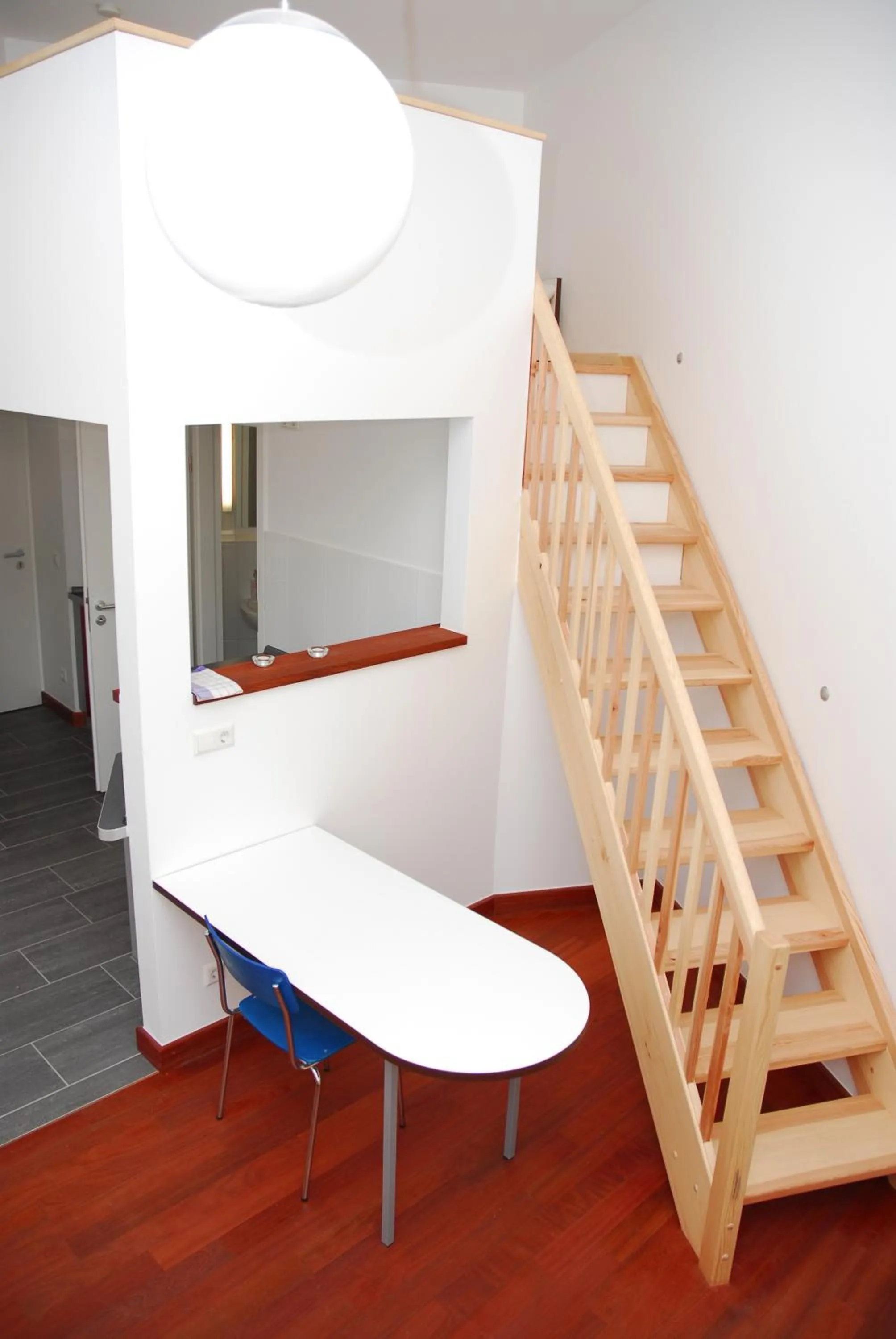 Small Maisonette Studio - single occupancy in GLS Studio Hotel Berlin