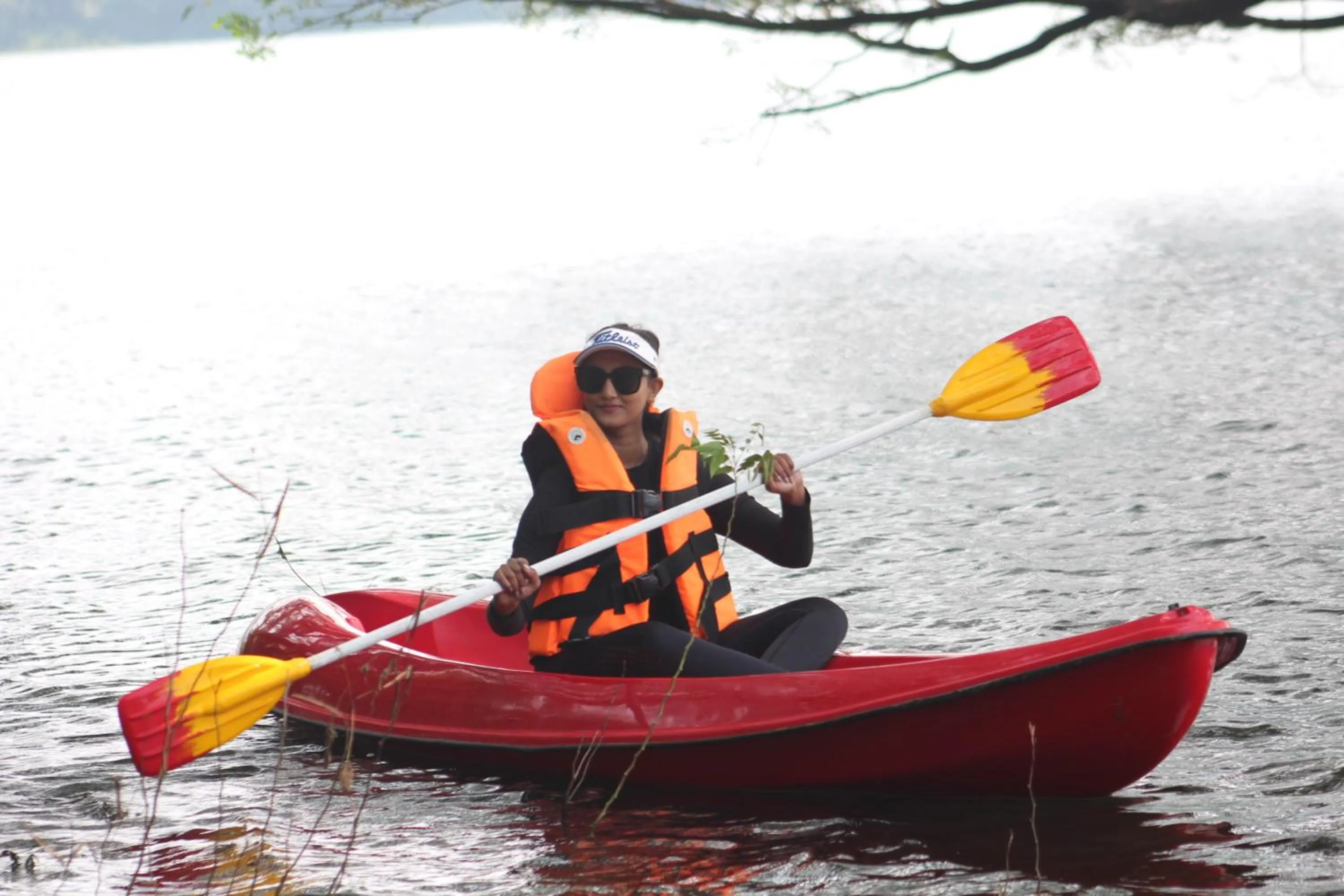 Canoeing in Victoria Golf Resort