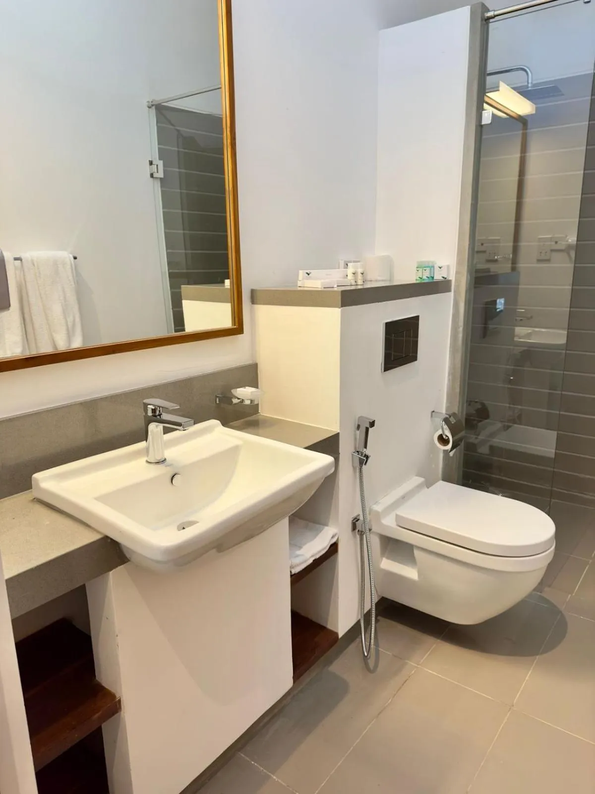 Shower in Victoria Golf Resort