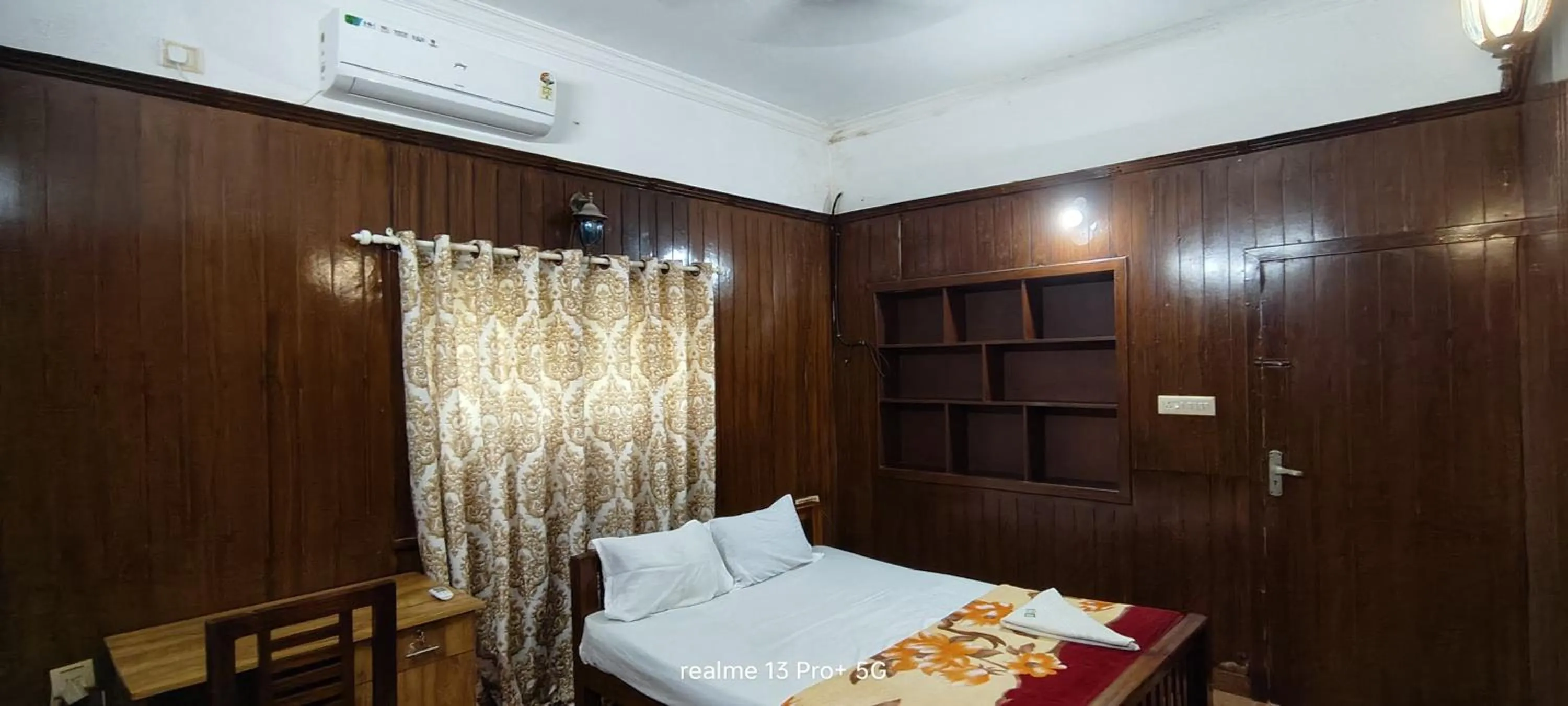 Bed in Palm Beach Resort, Alleppey