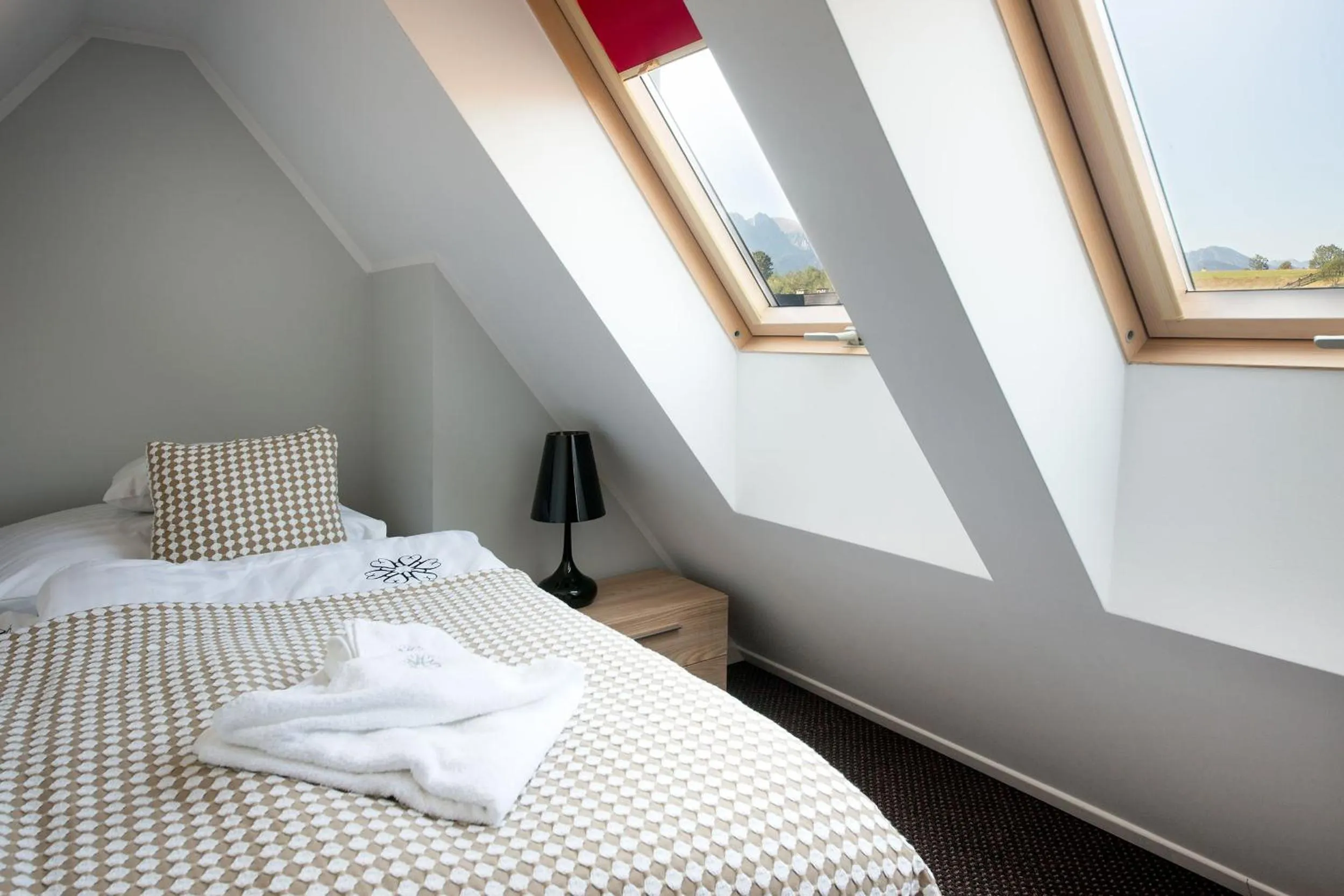 Bedroom, Bed in Harenda Residence - Destigo Hotels