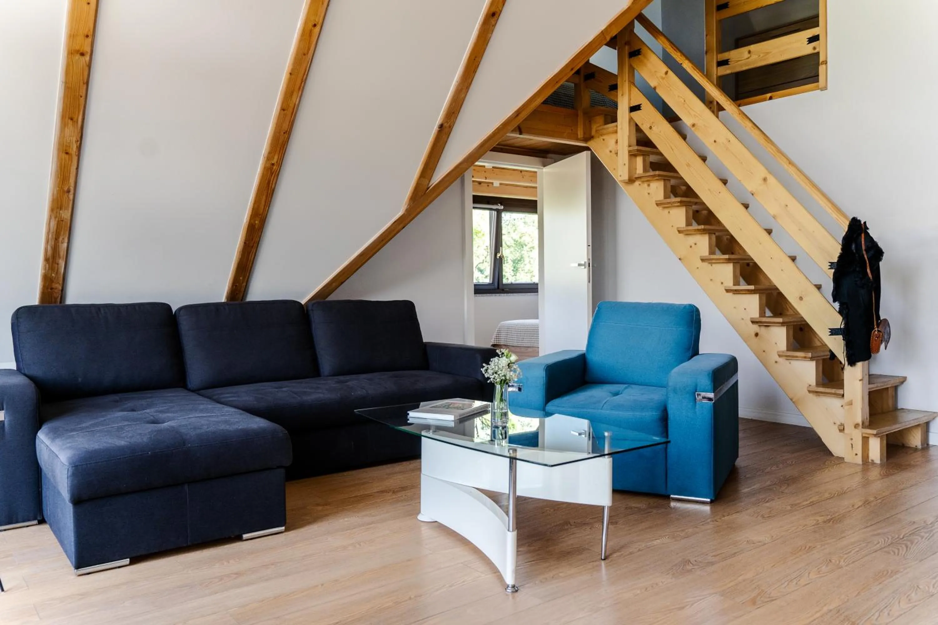 Living room in Harenda Residence - Destigo Hotels