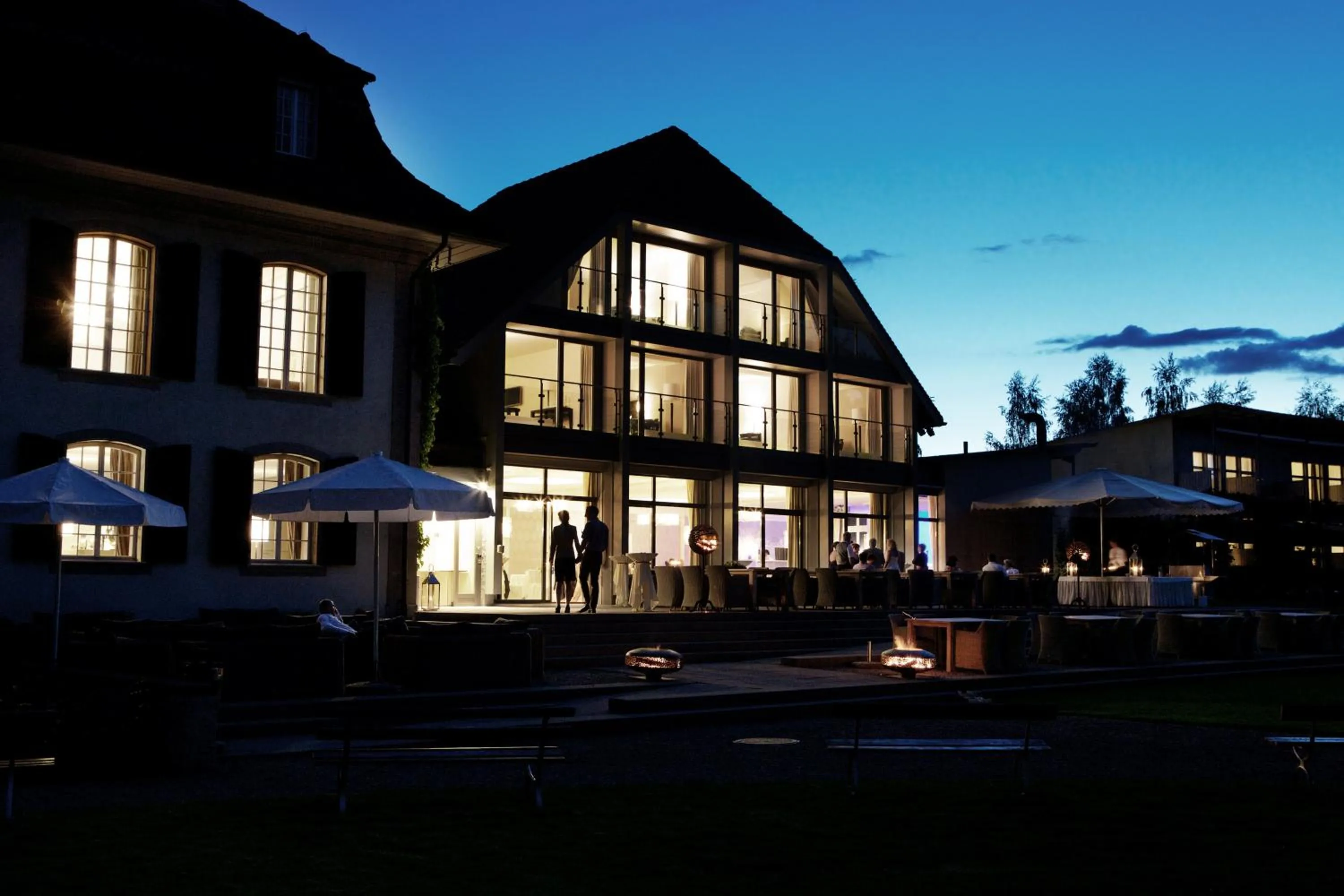 Facade/entrance in Hotel Schloss Hünigen