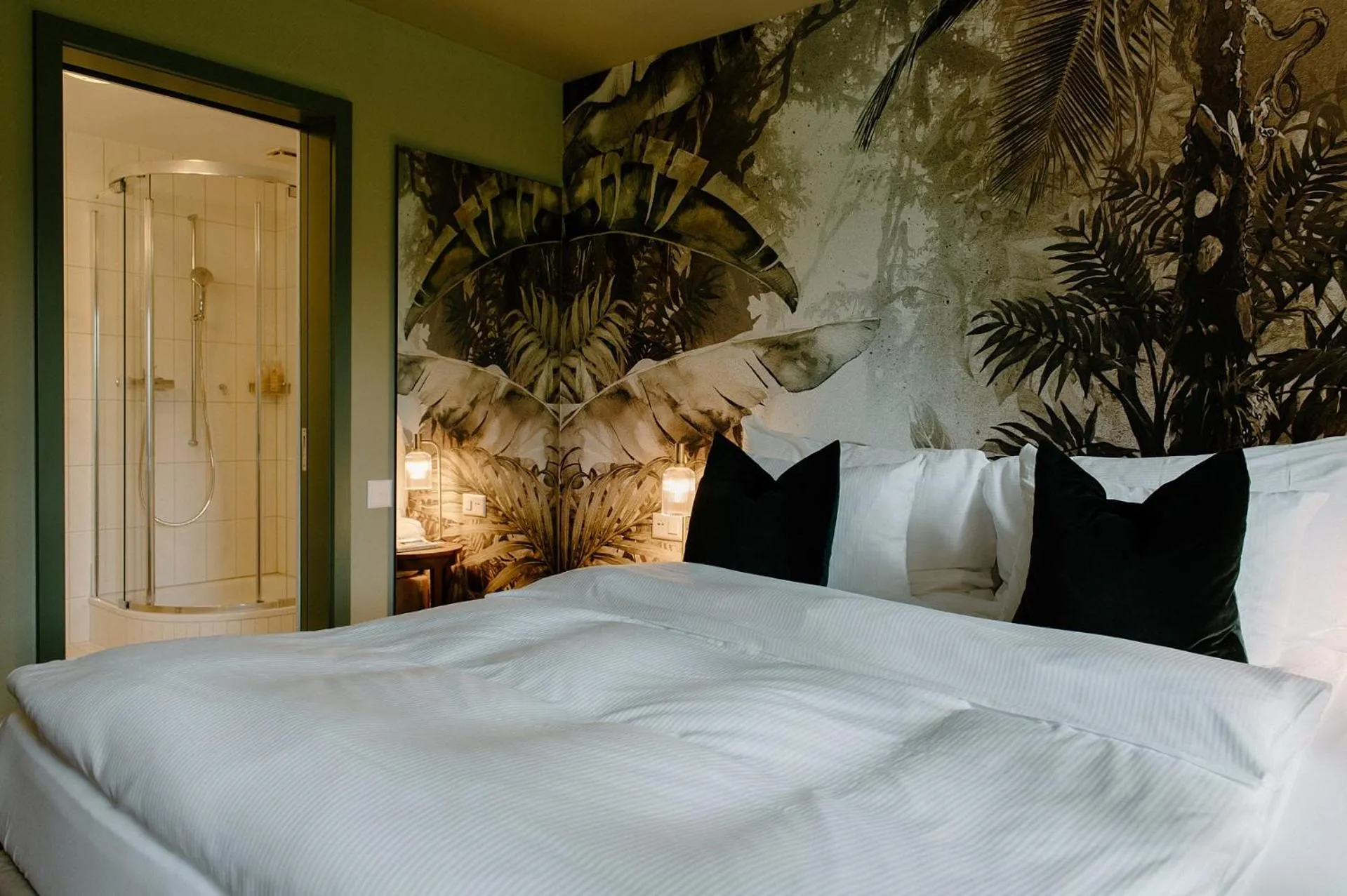 Bed in Hotel Schloss Hünigen