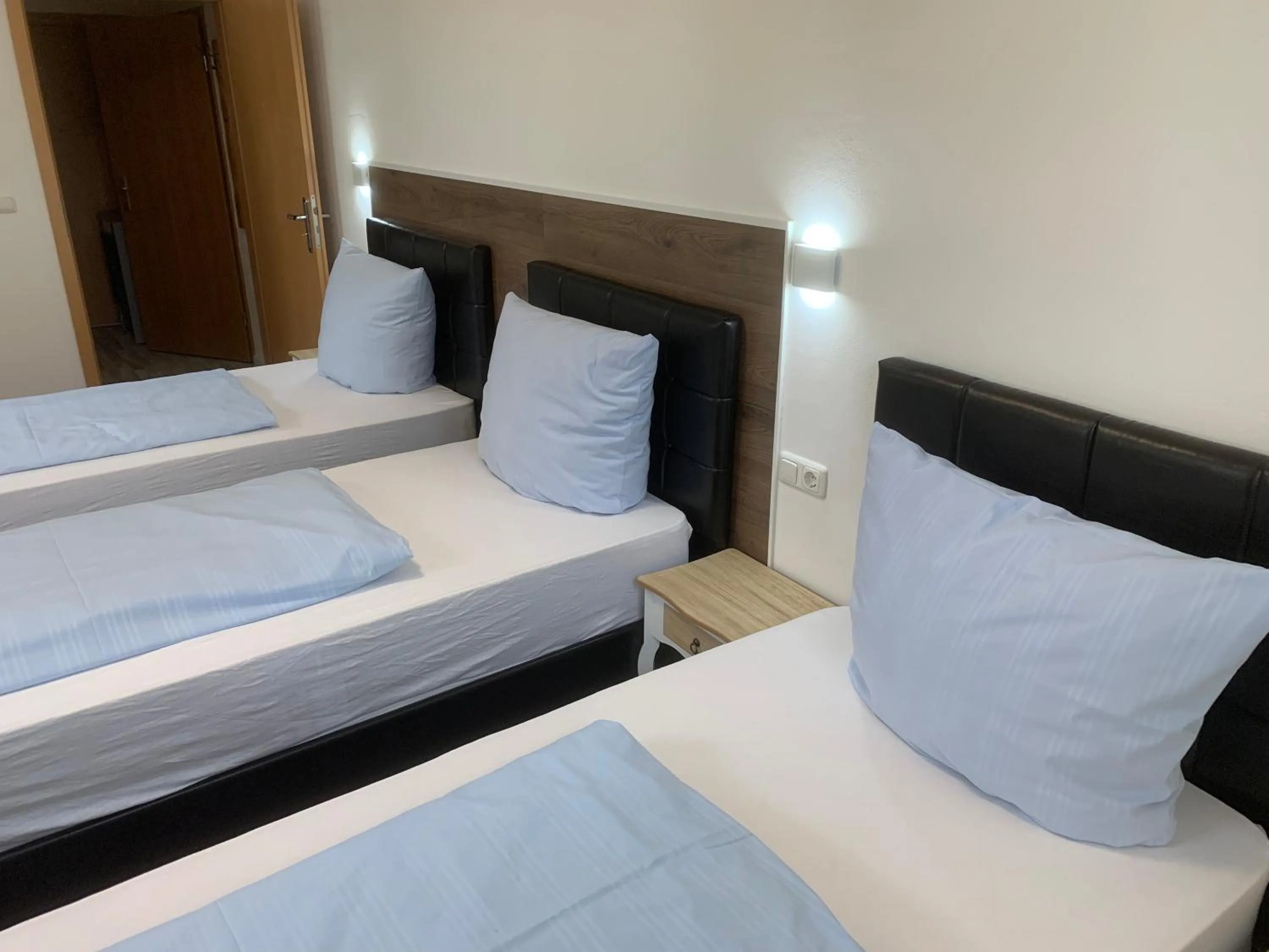 Photo of the whole room, Bed in Gasthof Löwen