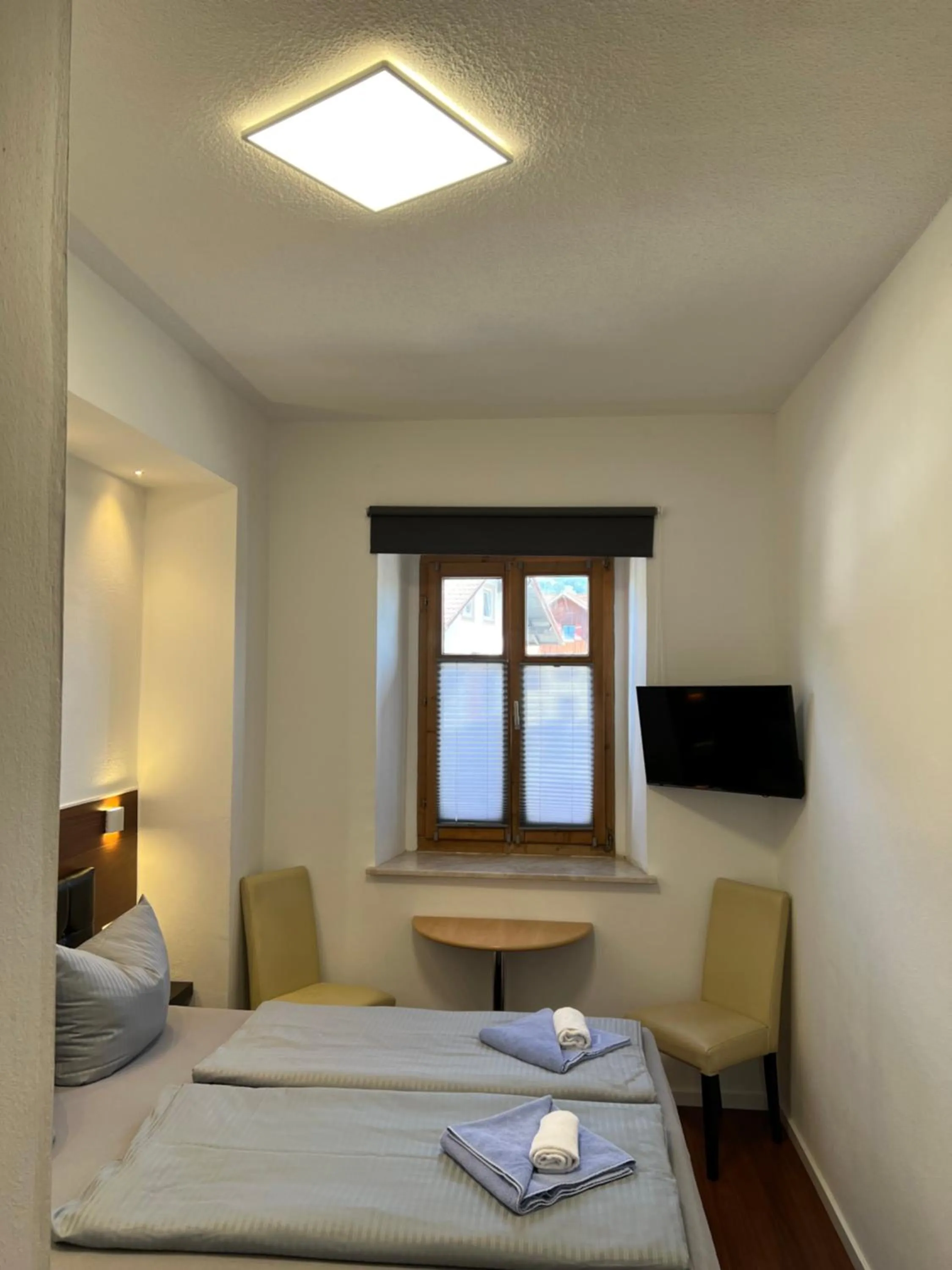 Photo of the whole room, Bed in Gasthof Löwen